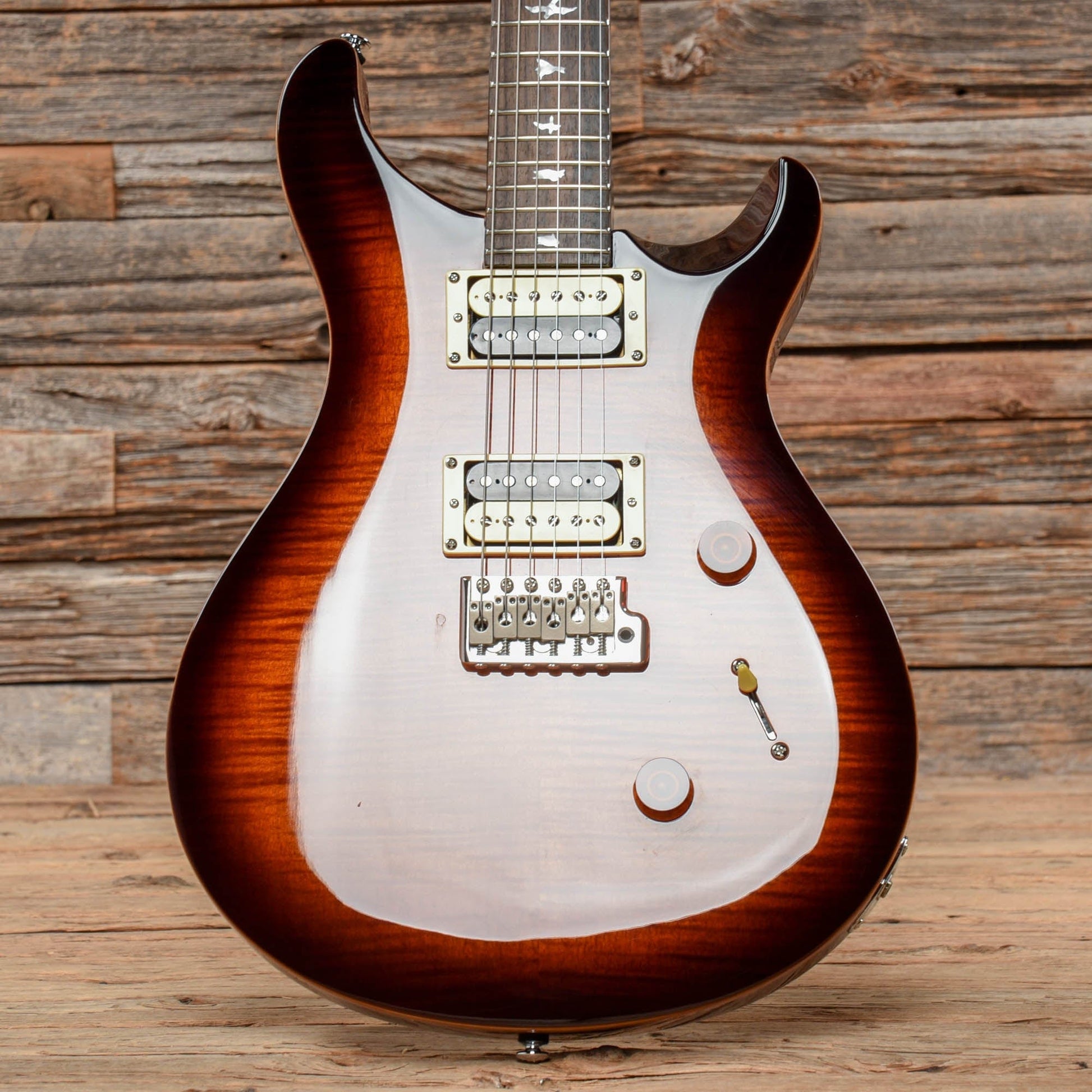 PRS SE Custom 24 Sunburst Electric Guitars / Solid Body