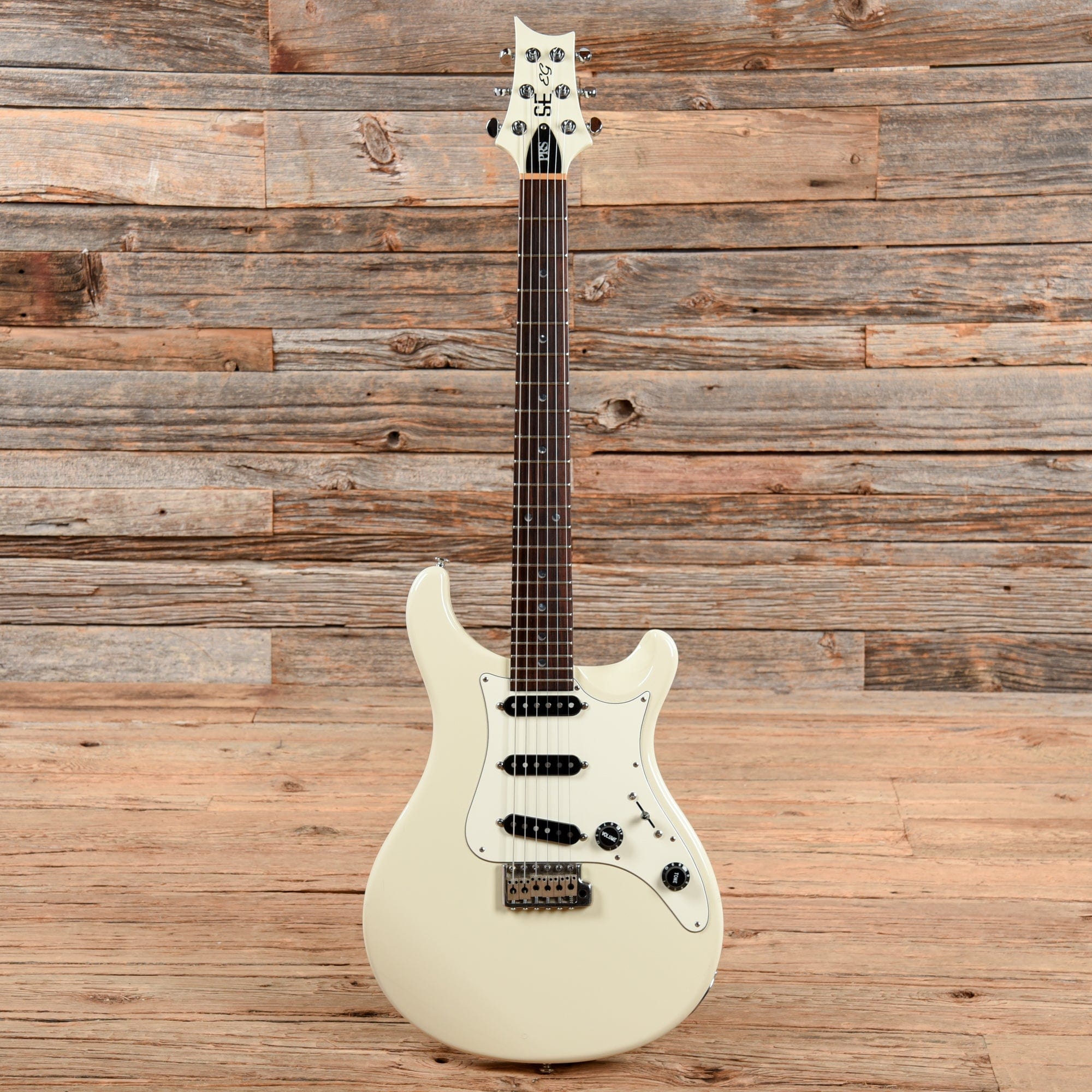 PRS SE EG White – Chicago Music Exchange