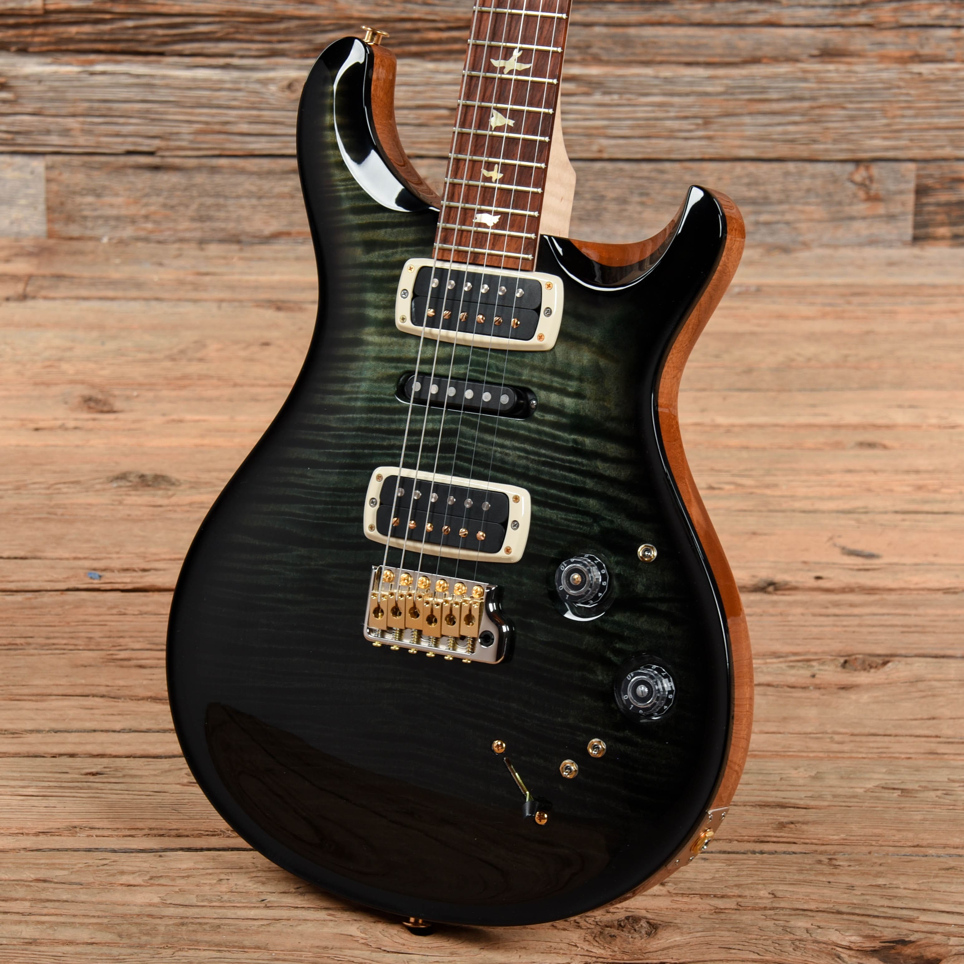 PRS Wood Library Modern Eagle V 10-Top Flame Trampas Green Fade w/Cocobolo Fingerboard & Stained Figured Maple Neck Electric Guitars / Solid Body