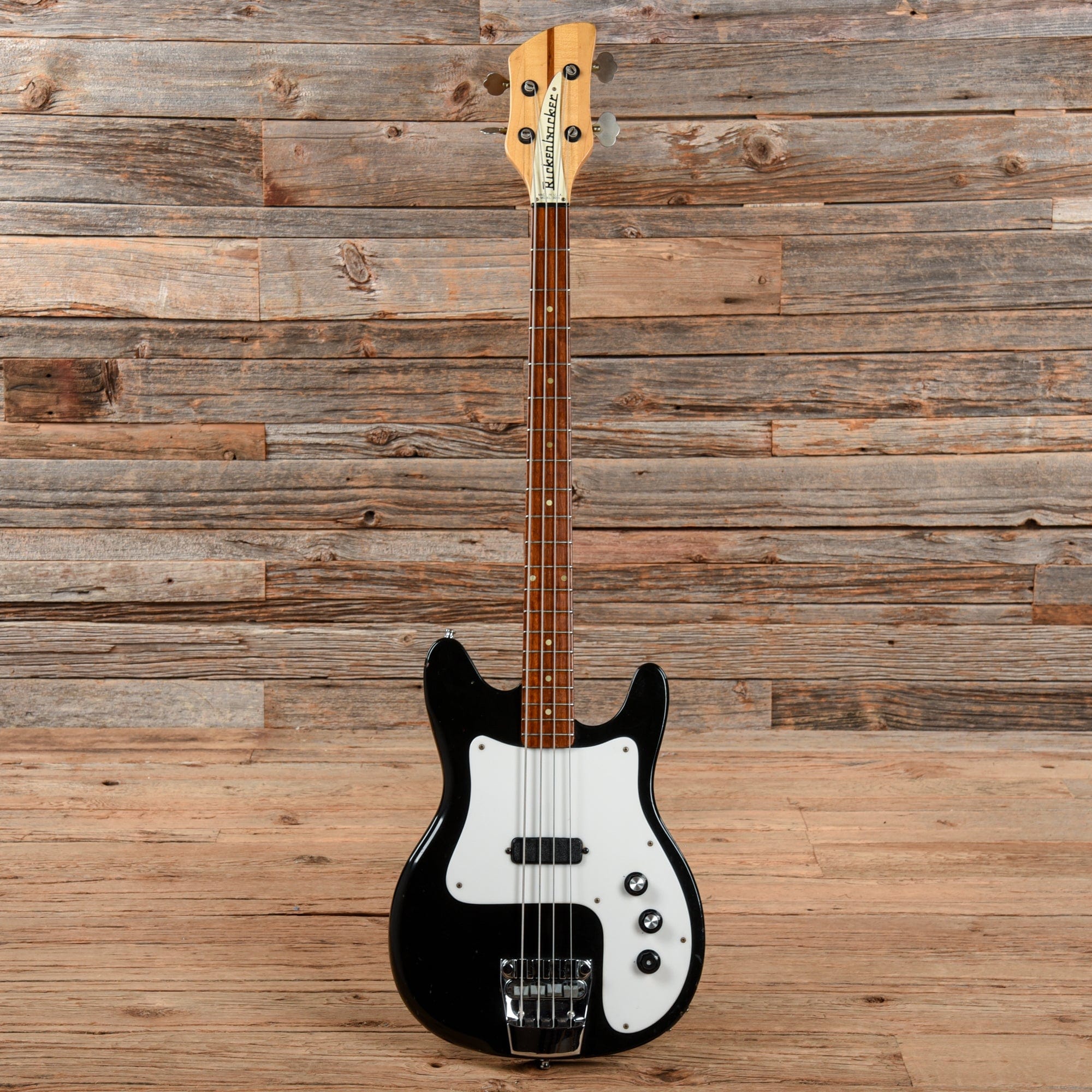 Rickenbacker 3001 Jetglo 1976 Bass Guitars / 4-String