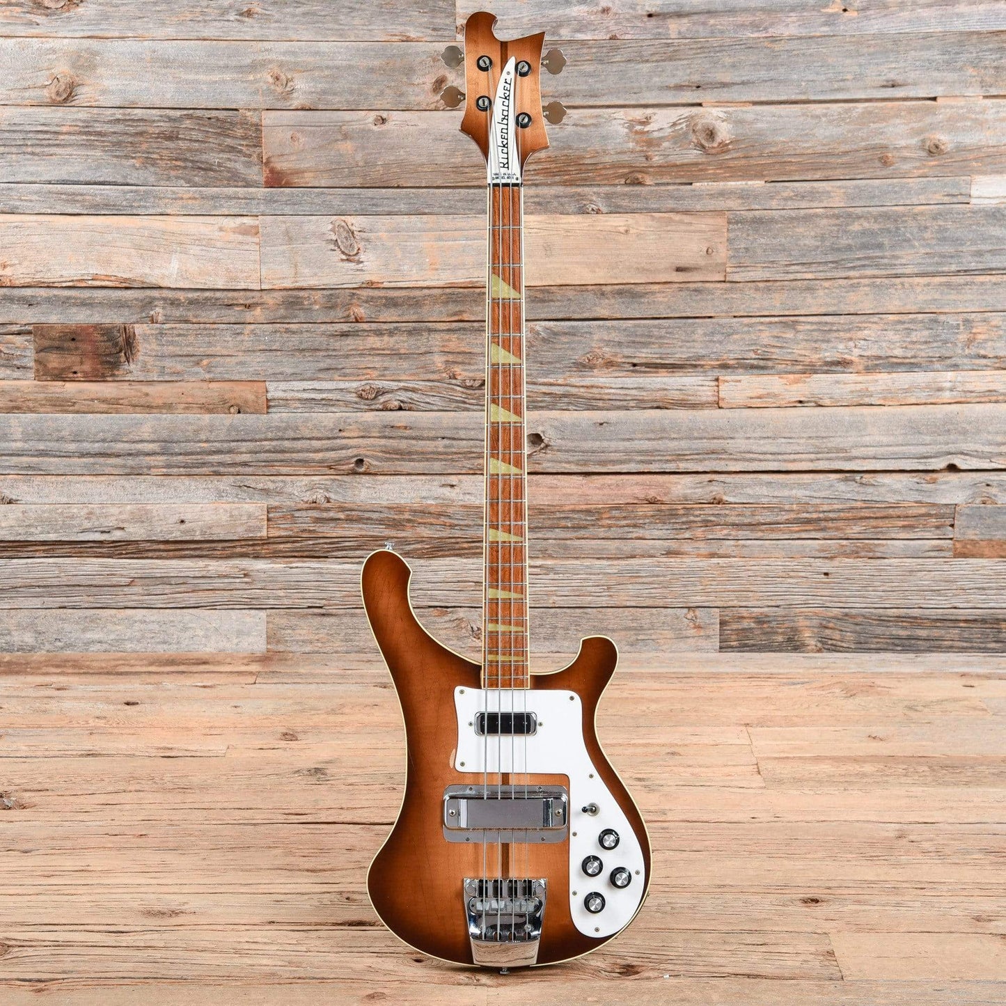 Rickenbacker 4001 Autumnglo 1982 Bass Guitars / 4-String