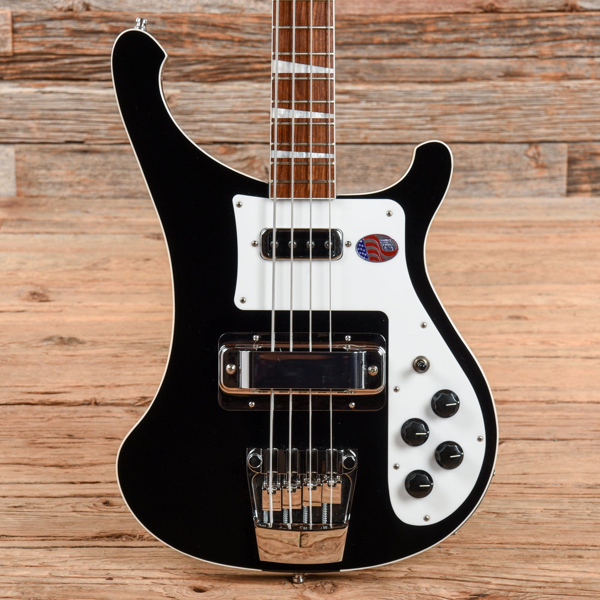 Rickenbacker 4003 Jetglo 2022 Bass Guitars / 4-String