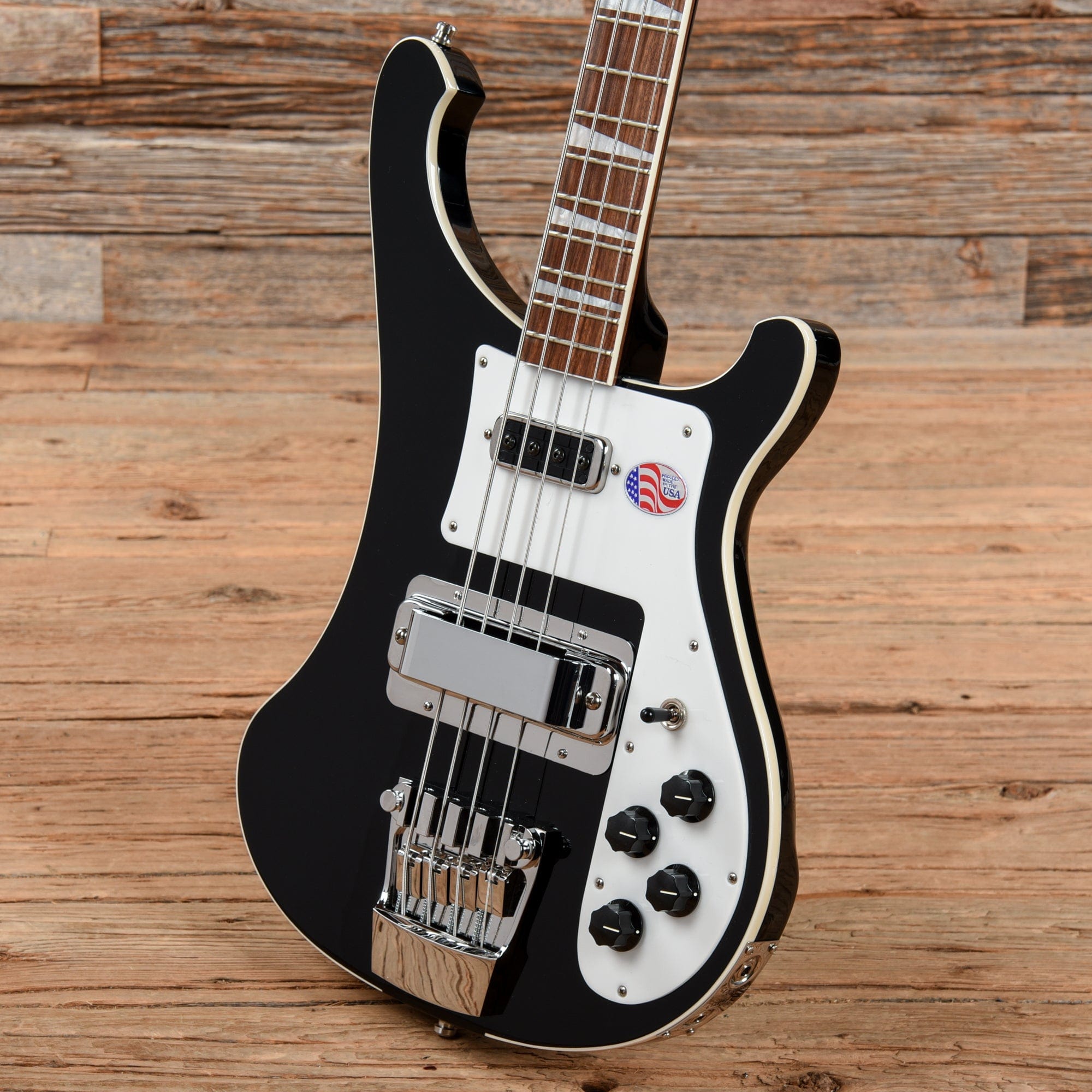 Rickenbacker 4003 Jetglo 2022 Bass Guitars / 4-String