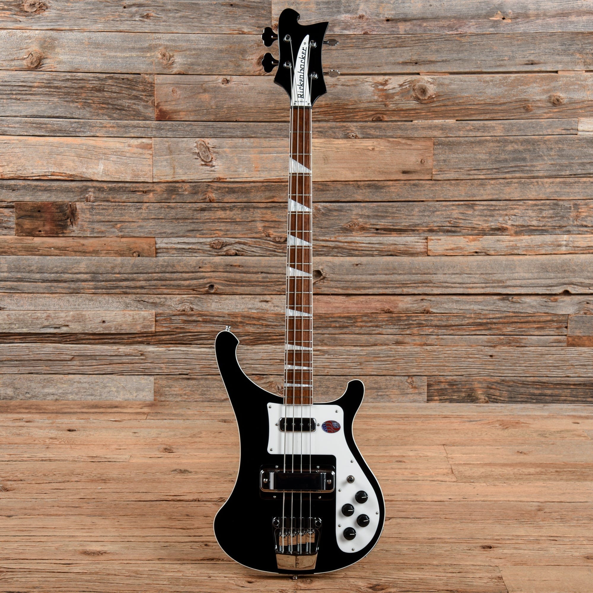 Rickenbacker 4003 Jetglo 2022 Bass Guitars / 4-String