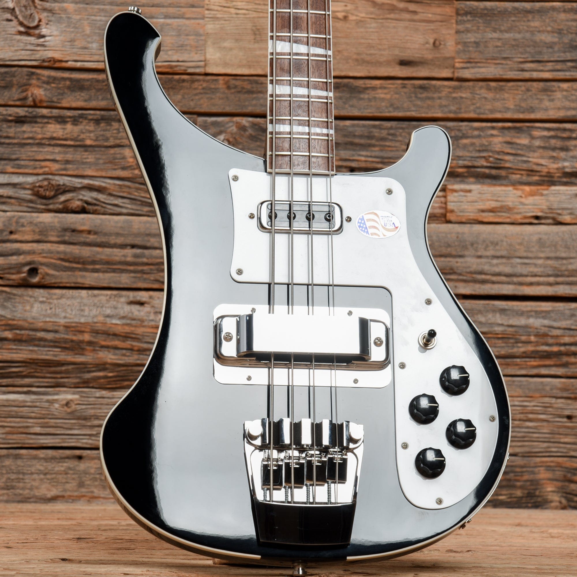 Rickenbacker 4003 Jetglo 2022 Bass Guitars / 4-String