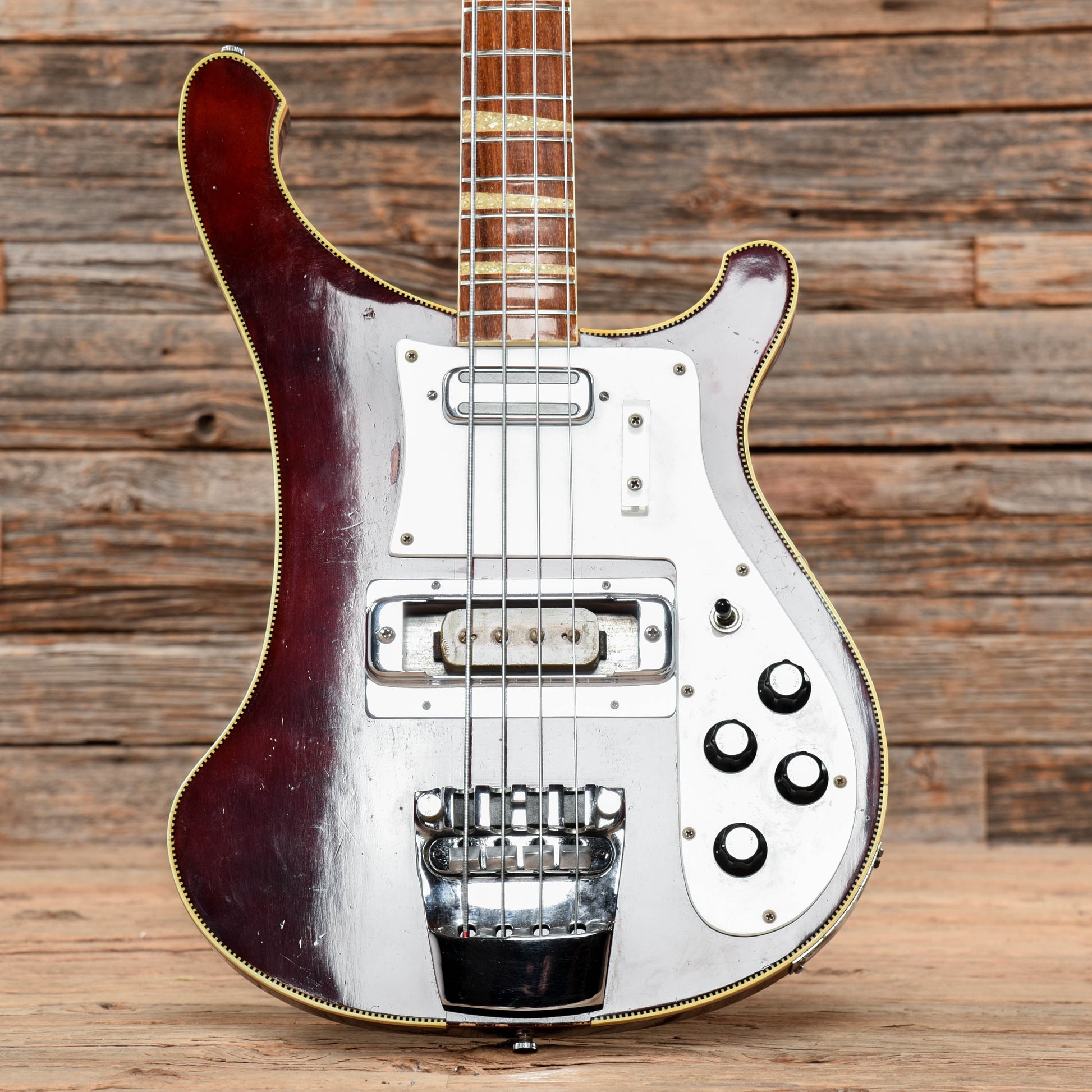 Rickenbacker 4001 Burgundyglo 1971 Bass Guitars / 5-String or More