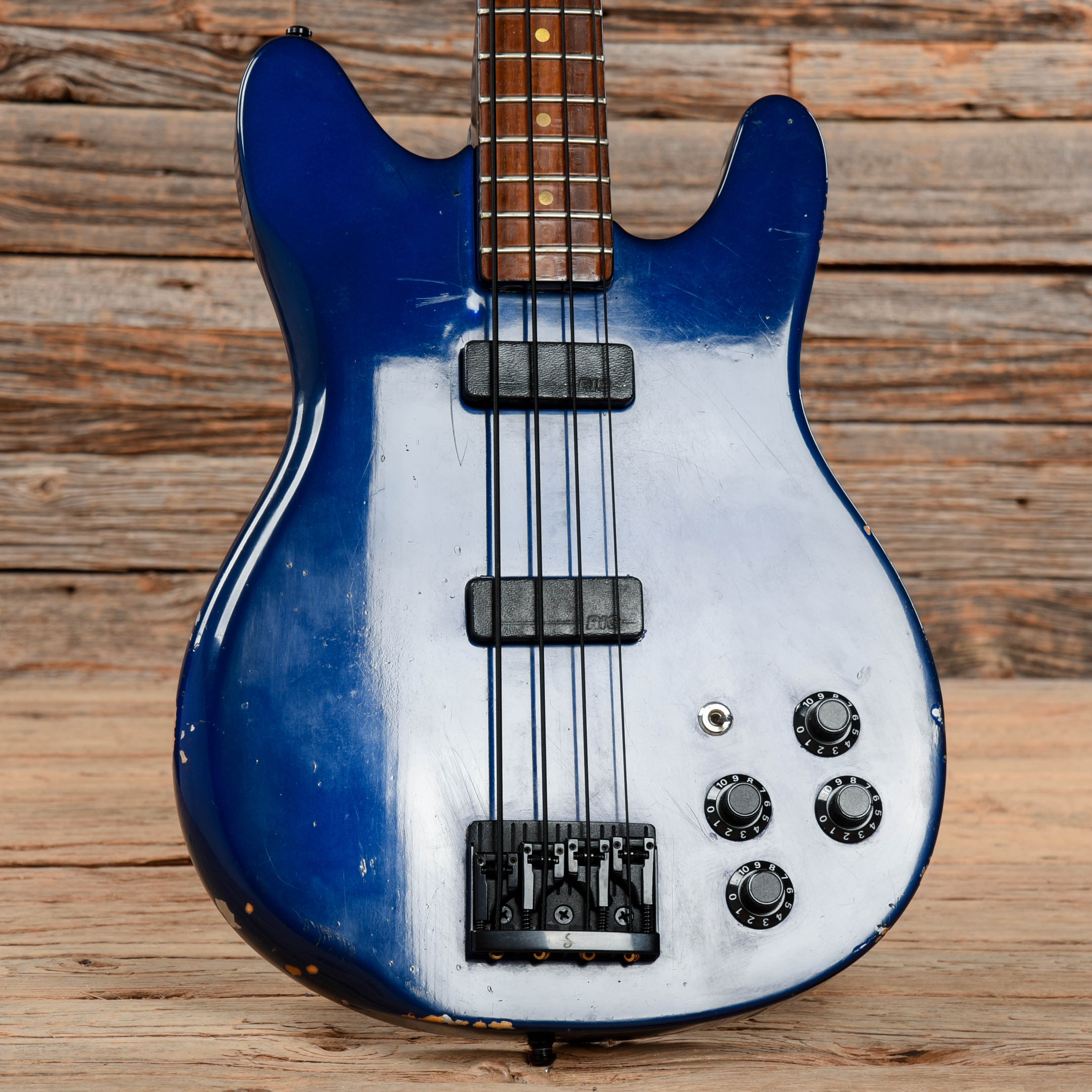 Rickenbacker 2030 Hamburg Midnight Blue 1991 Bass Guitars / Short Scale