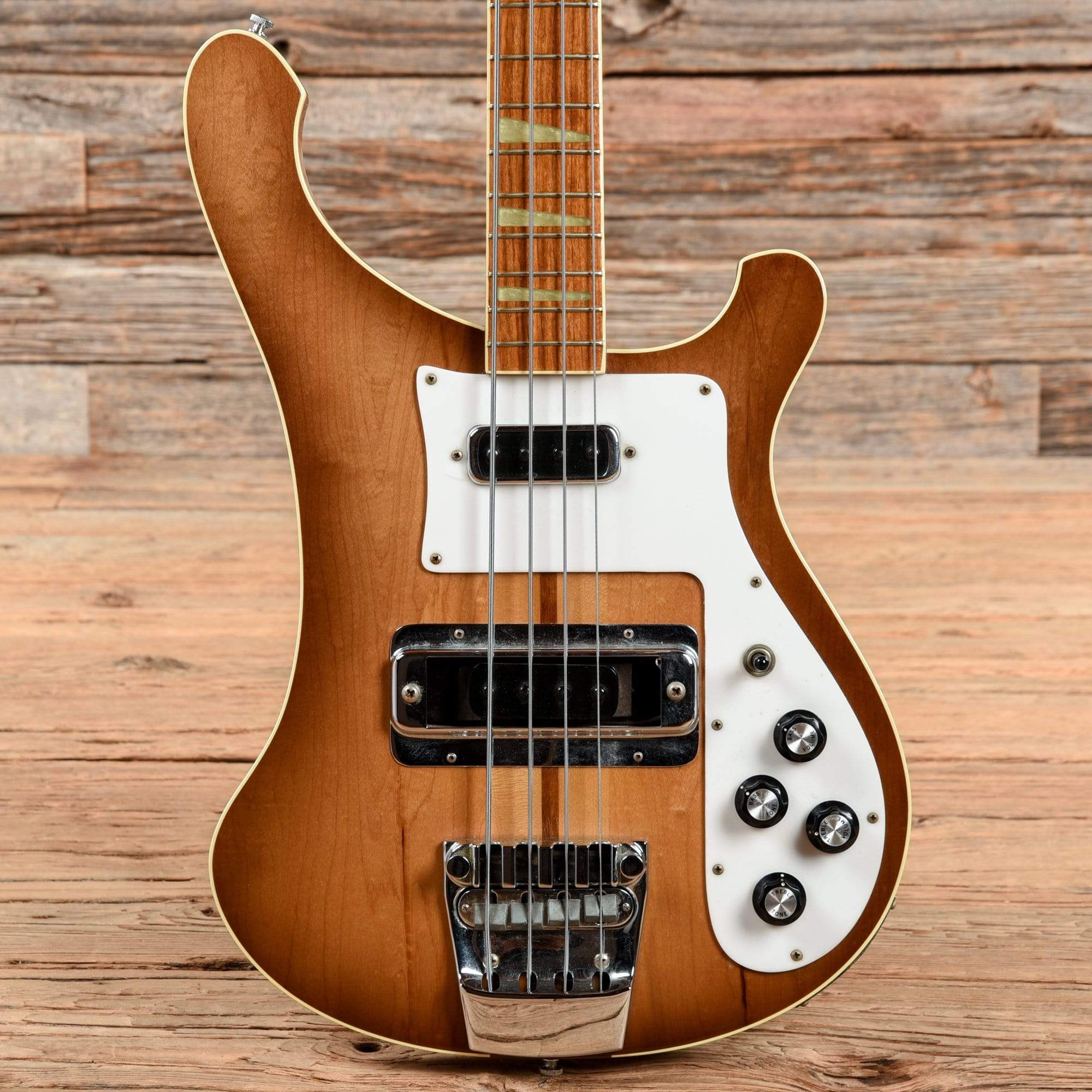 Rickenbacker 4001 Autumnglo 1978 – Chicago Music Exchange