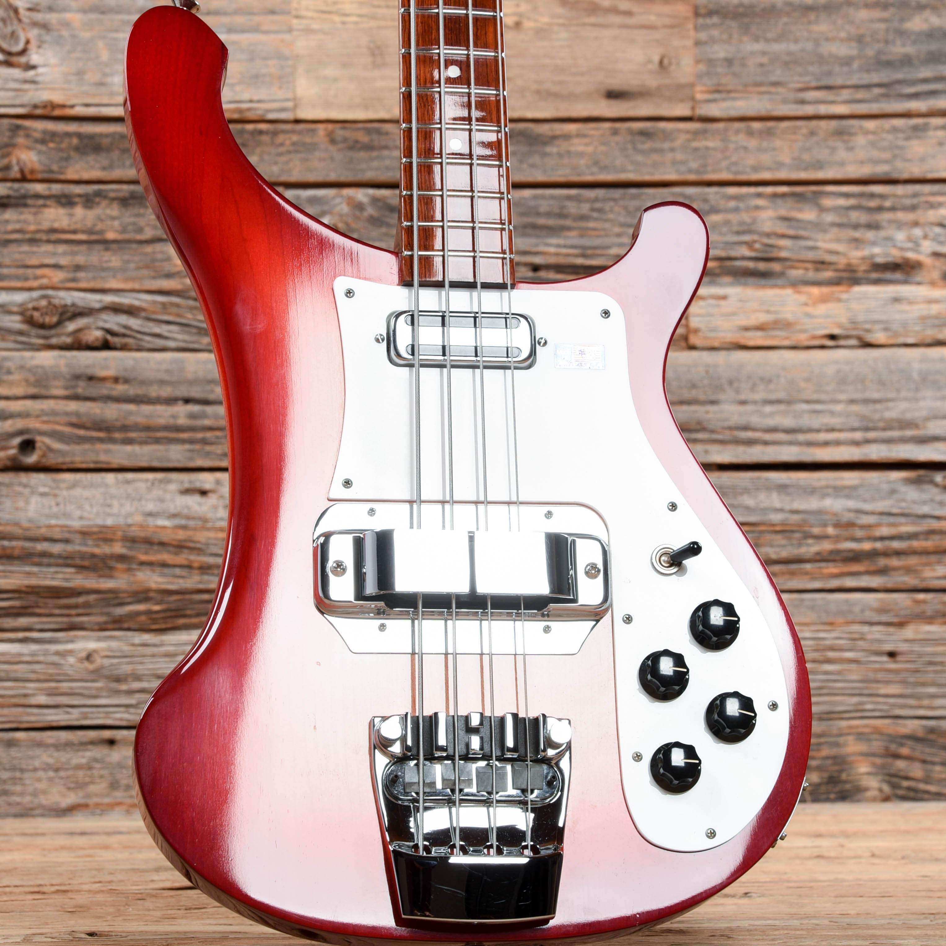 Rickenbacker 4001V63 Fireglo 2005 – Chicago Music Exchange