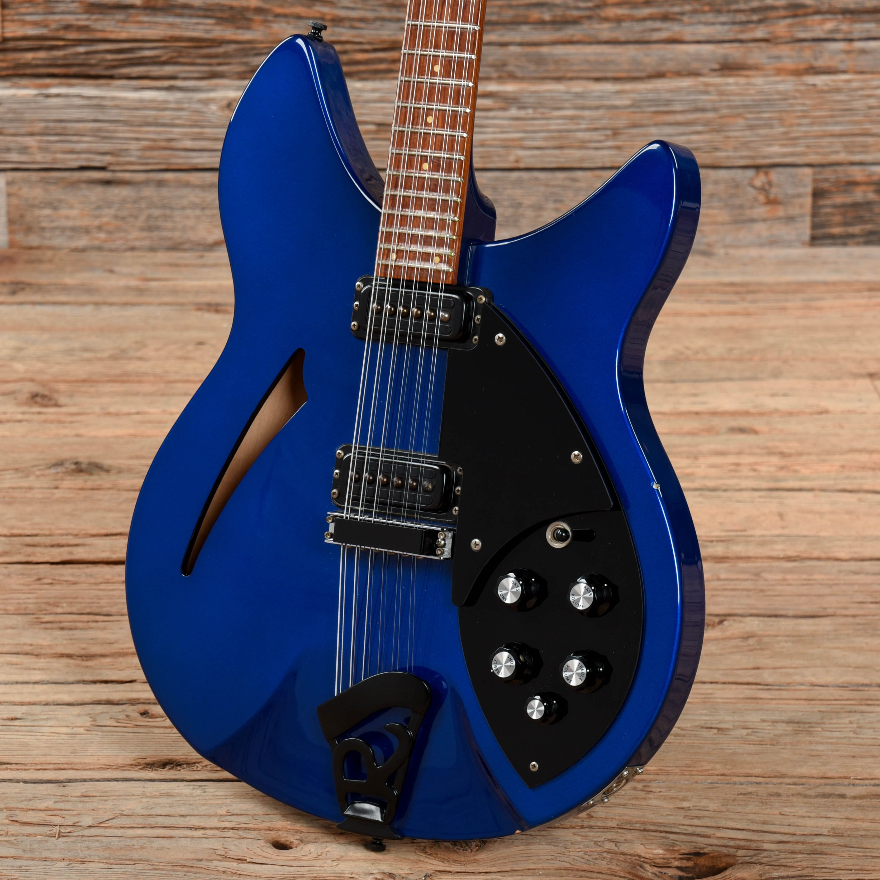 Rickenbacker 330/12 Midnight Blue 1995 Electric Guitars / Semi-Hollow