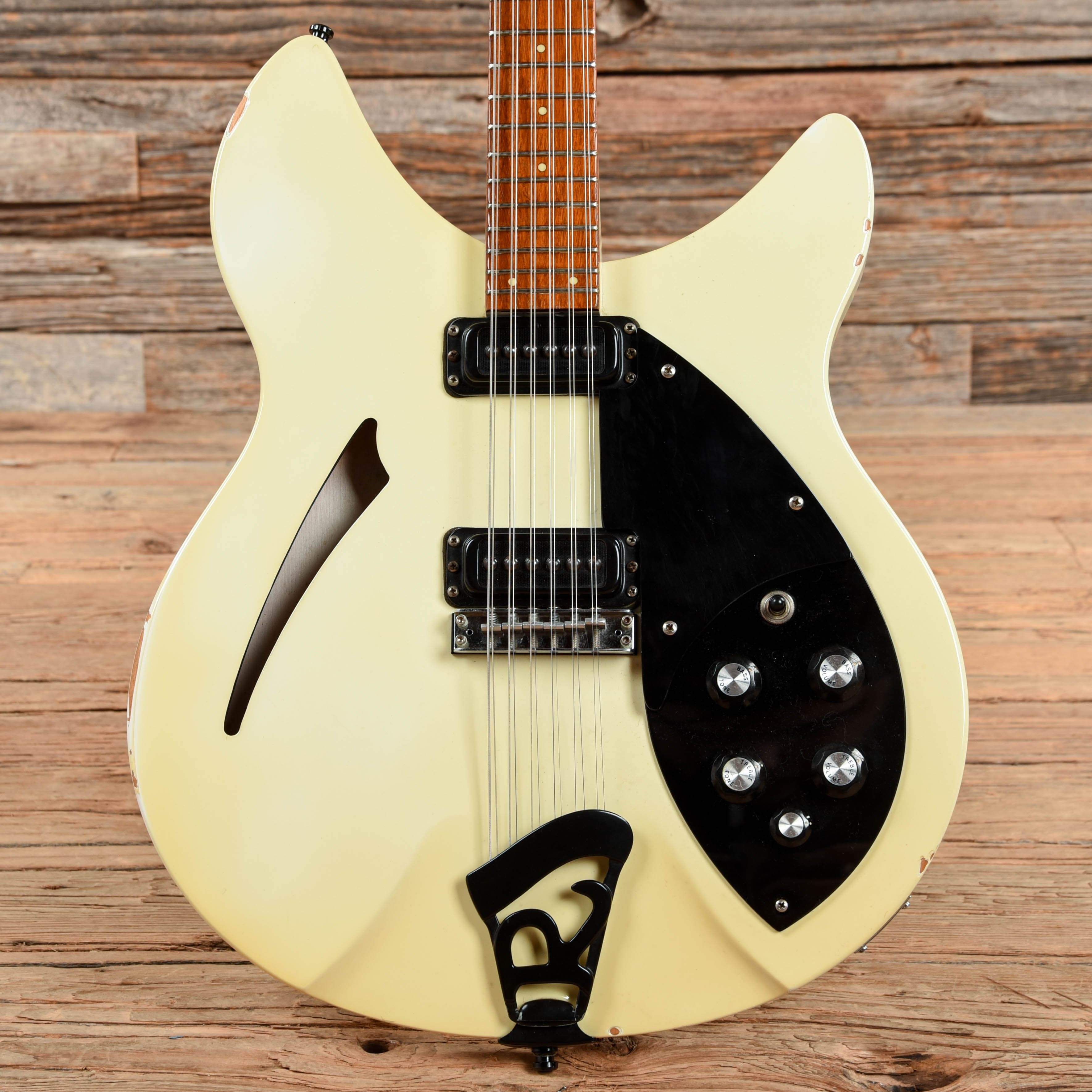 Rickenbacker 330/12 Tuxedo 1989 Electric Guitars / Semi-Hollow