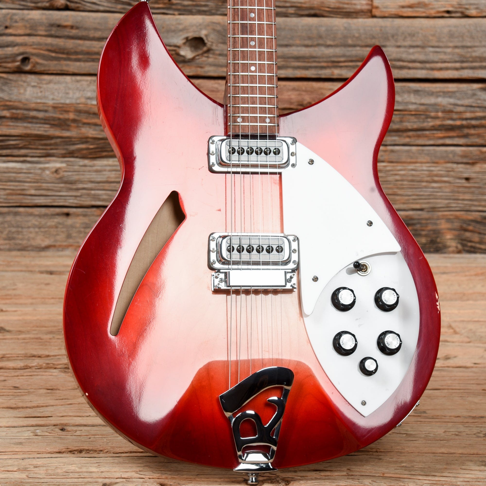 Rickenbacker 330 Fireglo 2009 Electric Guitars / Semi-Hollow