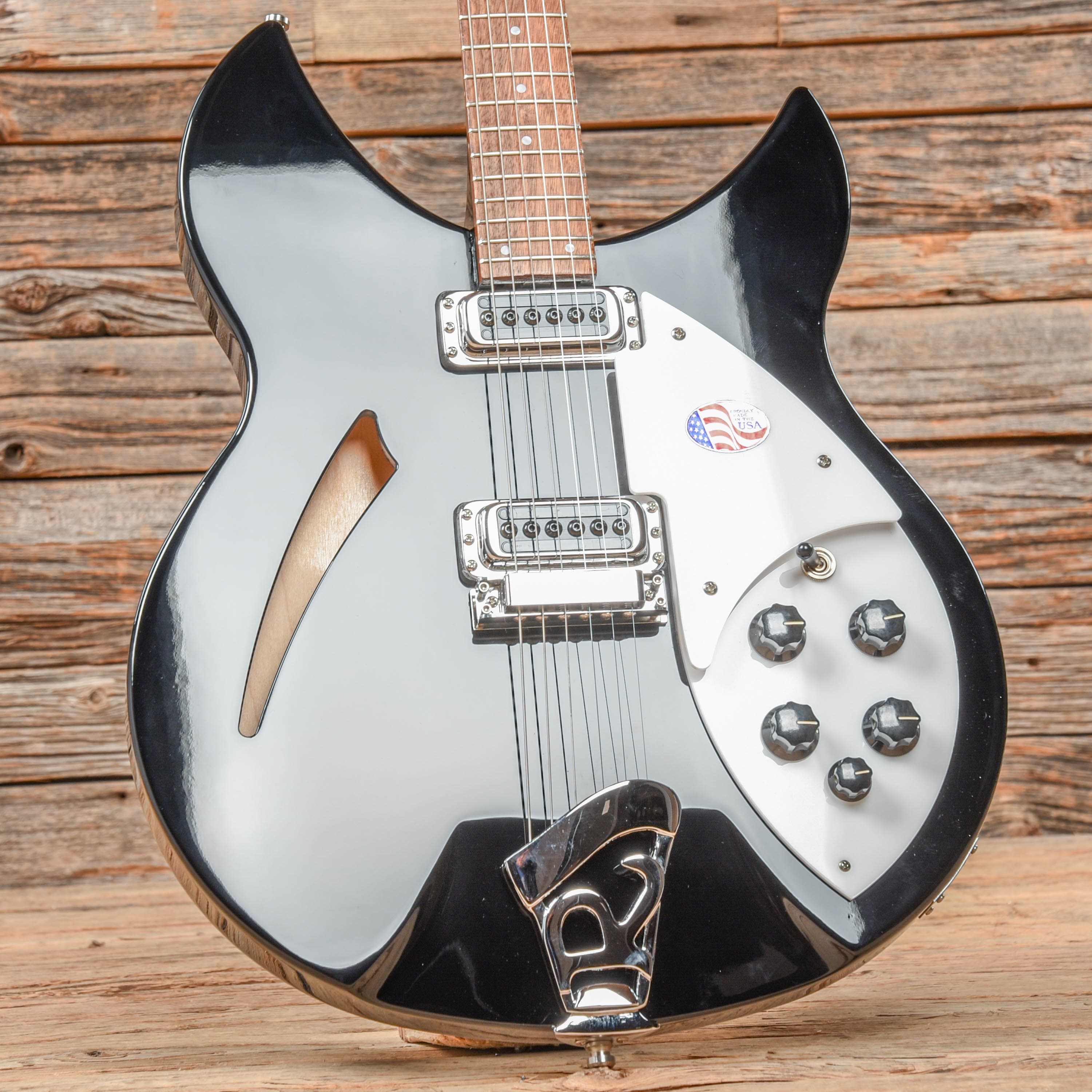 Rickenbacker 330 Jetglo 2022 Electric Guitars / Semi-Hollow