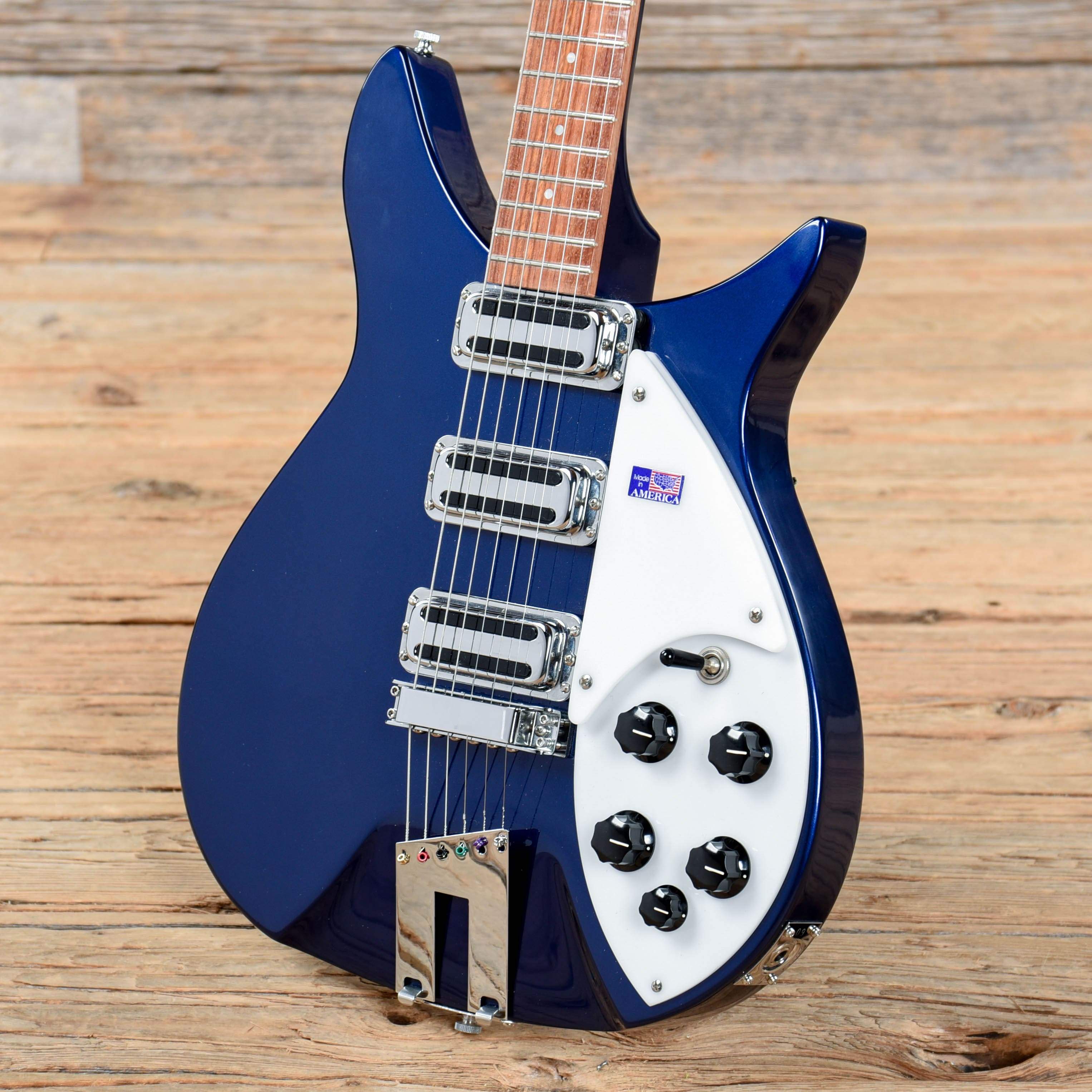 Rickenbacker 350/V63 Midnight Blue 2009 Electric Guitars / Semi-Hollow