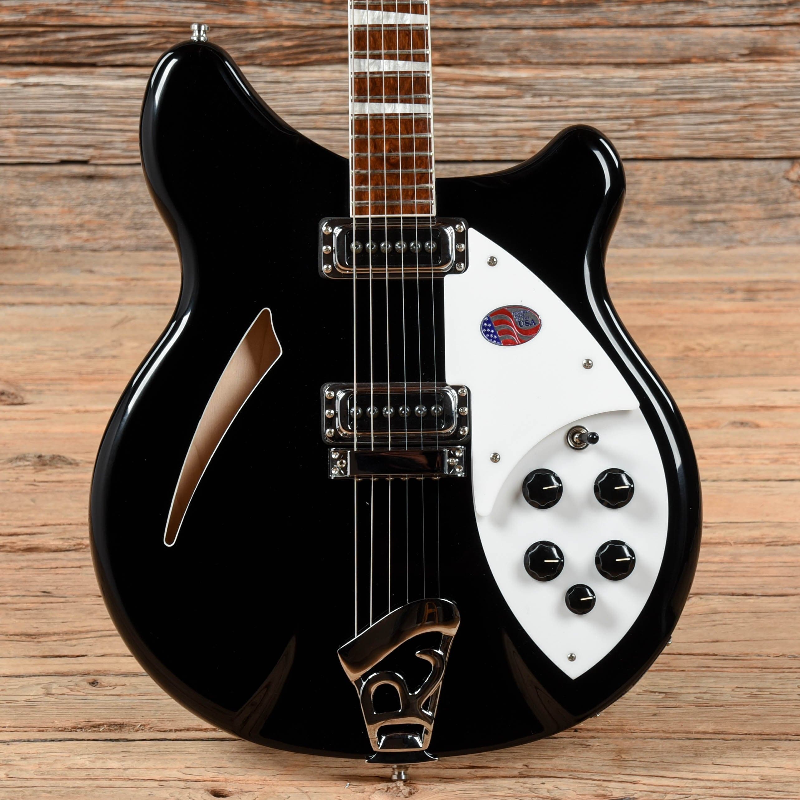 Rickenbacker 360 Jetglo 2020 Electric Guitars / Semi-Hollow