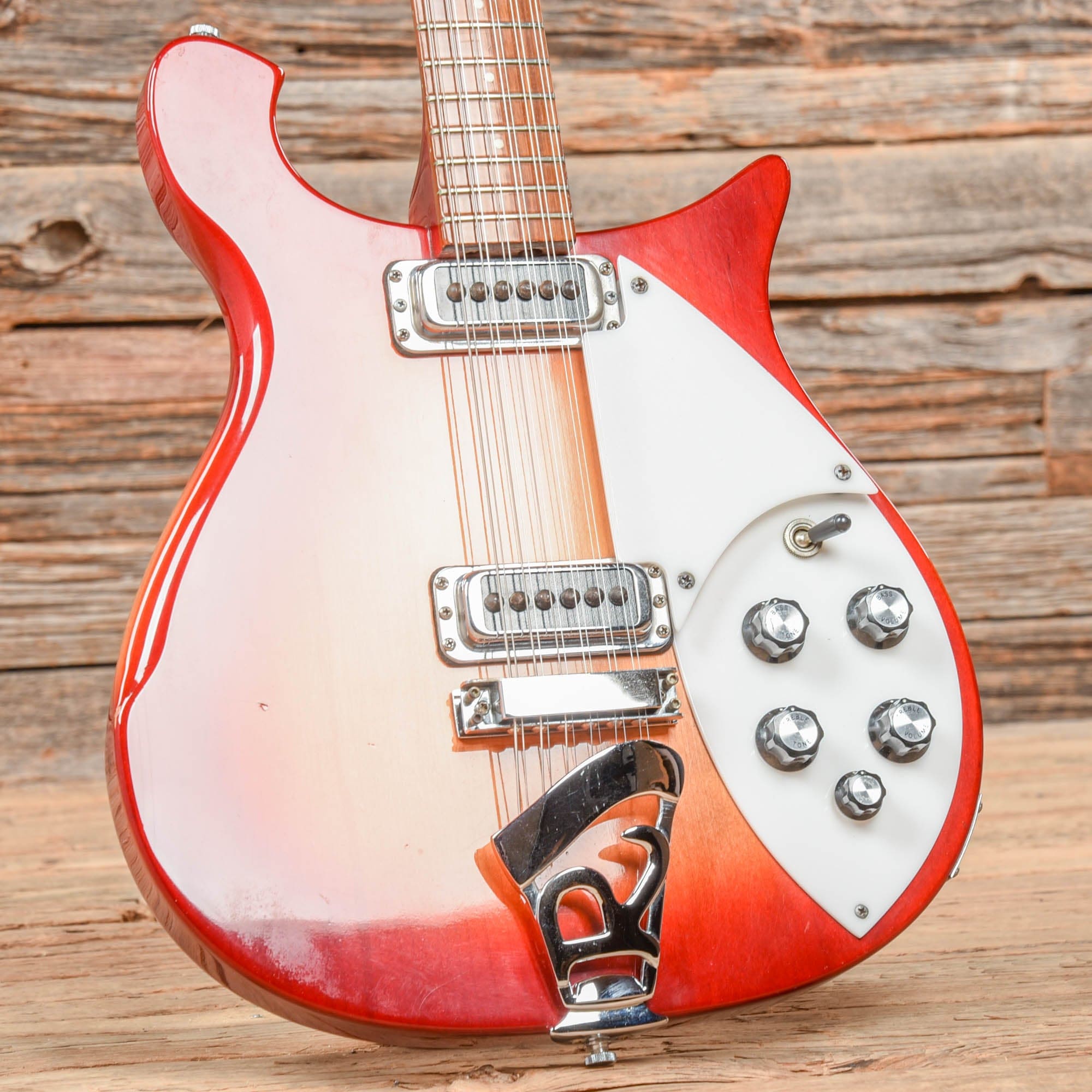 Rickenbacker 610/12 Fireglo 1991 Electric Guitars / Solid Body