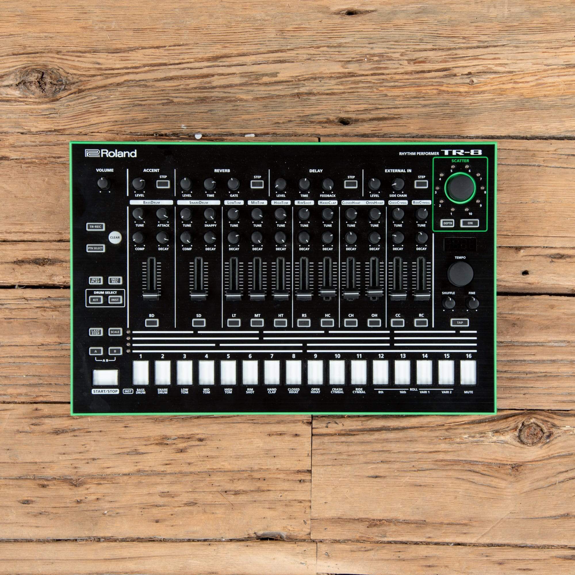 Roland AIRA TR-8 Rhythm Performer – Chicago Music Exchange