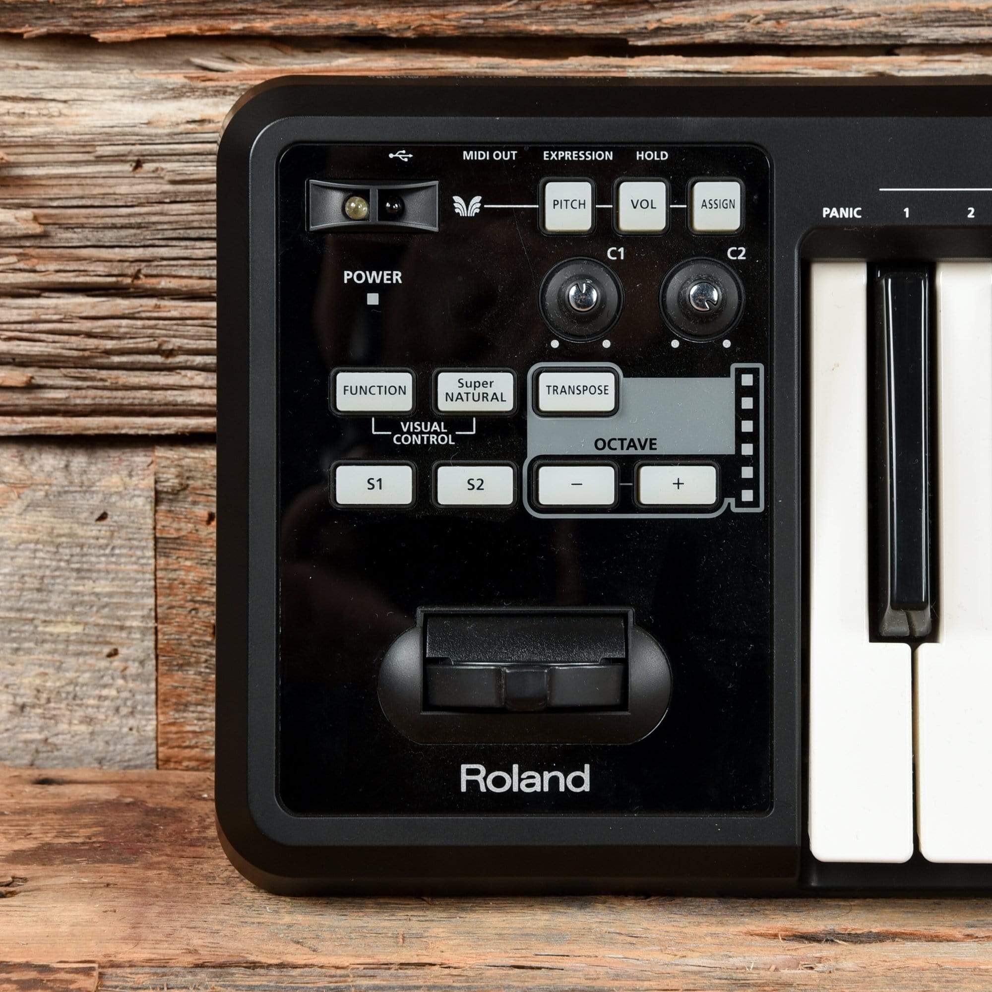 Roland A-49 MIDI Keyboard Controller Keyboards and Synths / Controllers