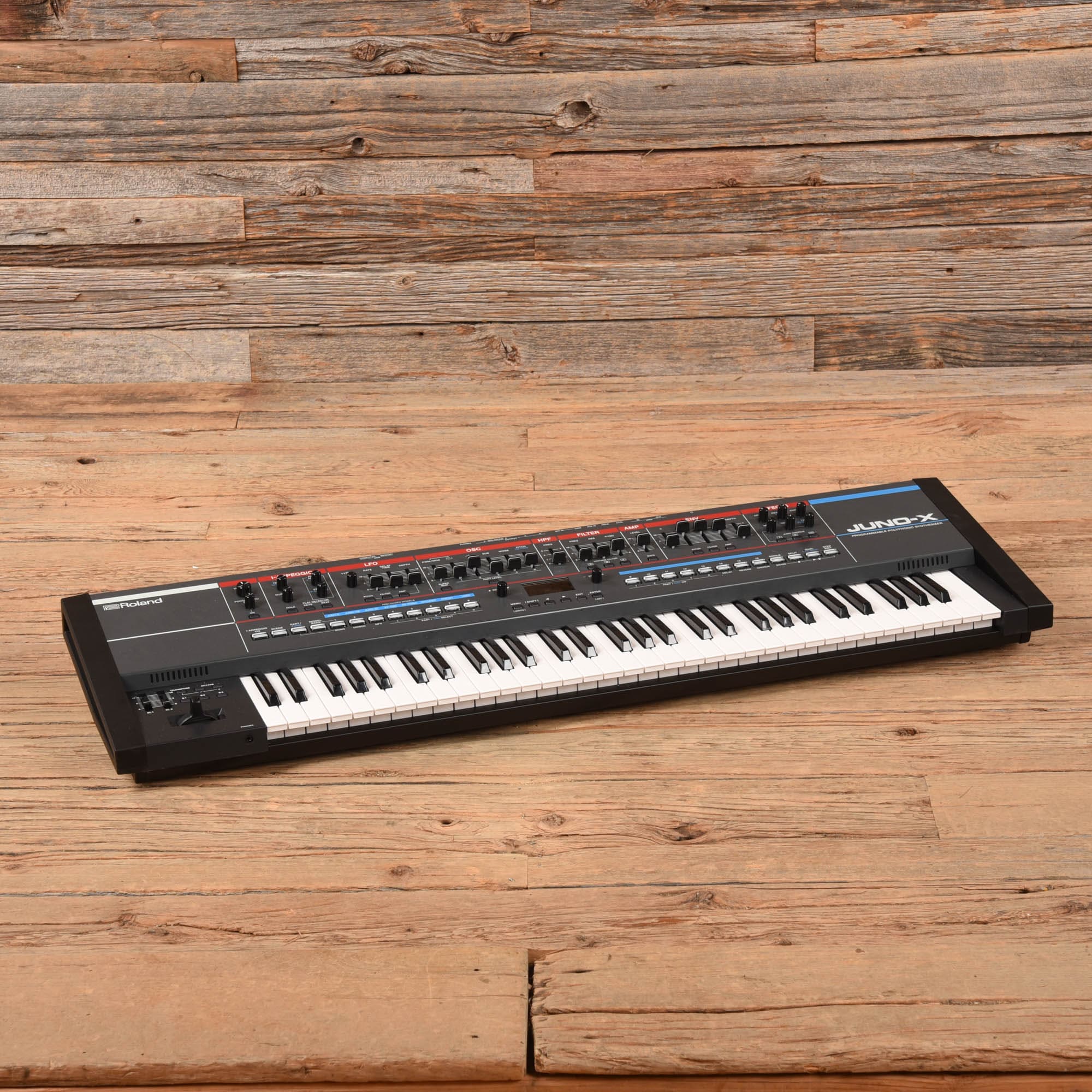 Roland Juno-X 61-Key Programmable Polyphonic Synthesizer Keyboards and Synths