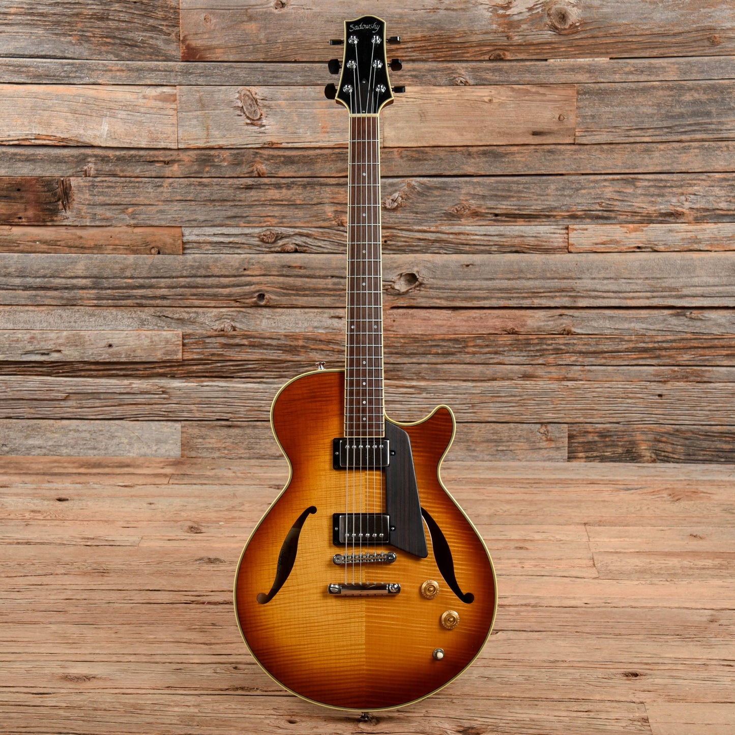 Sadowsky Hollow Body Sunburst 2006 Electric Guitars / Semi-Hollow