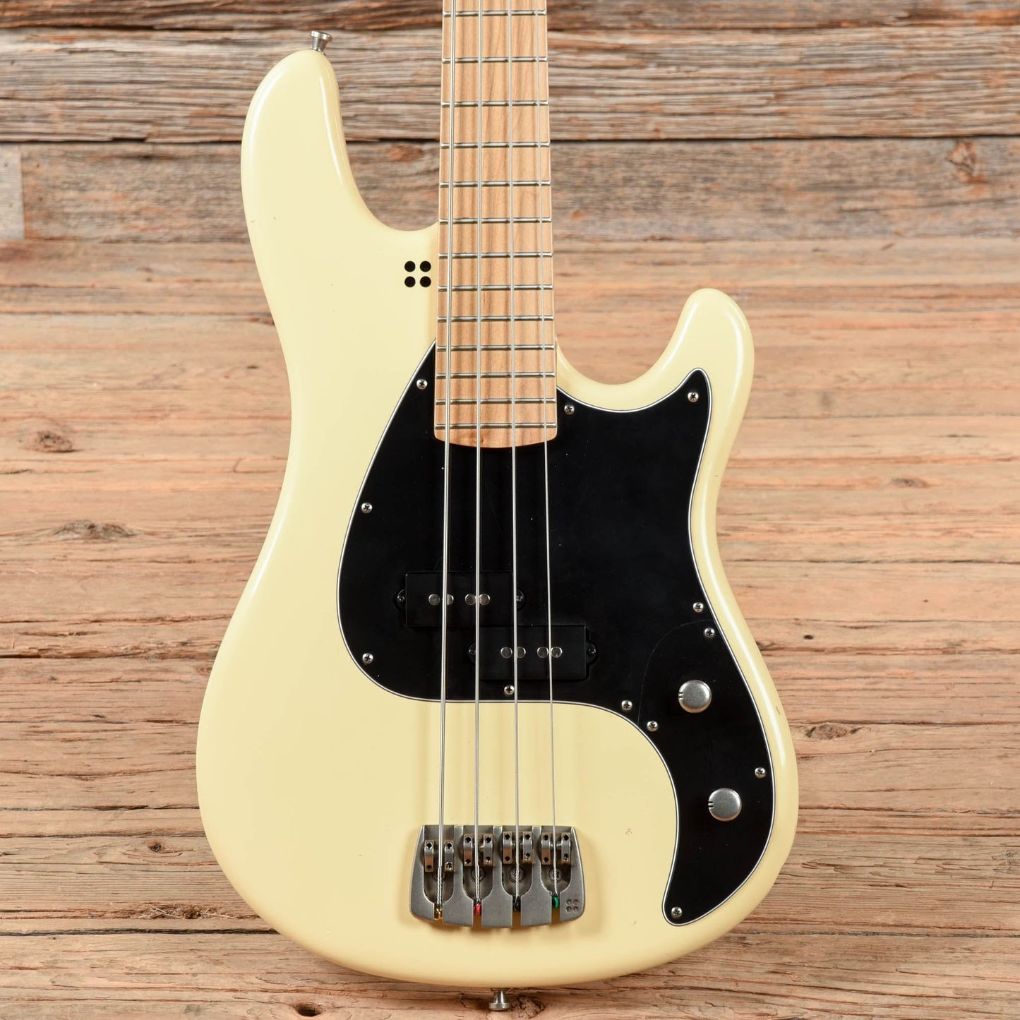 Sandberg Lionel Short-Scale Bass White Bass Guitars / 4-String