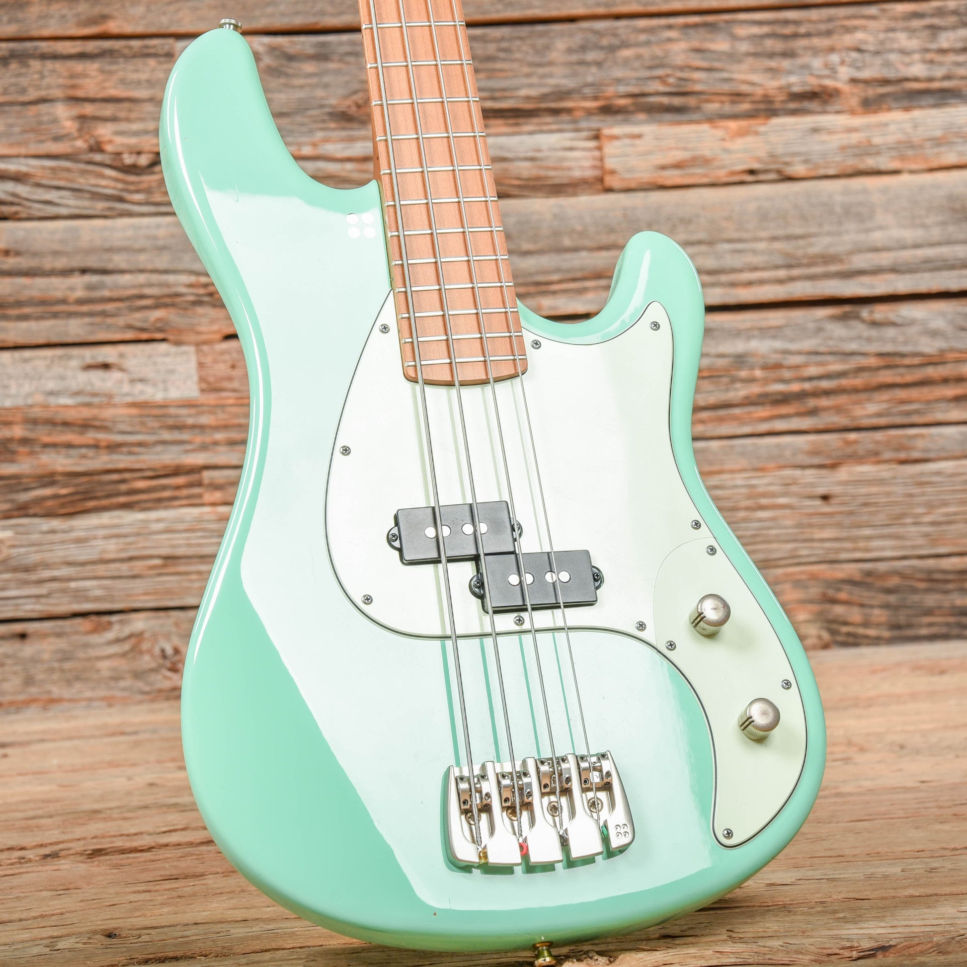 Sandberg Lionel Short Scale Surf Green Bass Guitars / 4-String