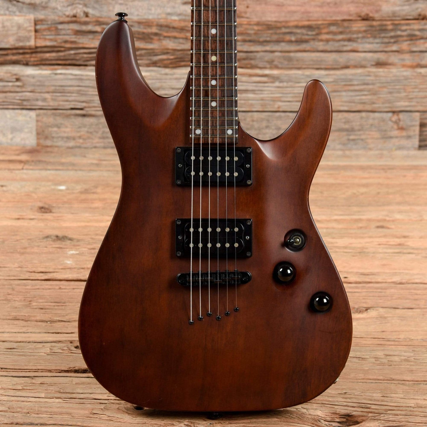 Schecter Diamond Series Omen-6 Walnut 2003 Electric Guitars / Solid Body