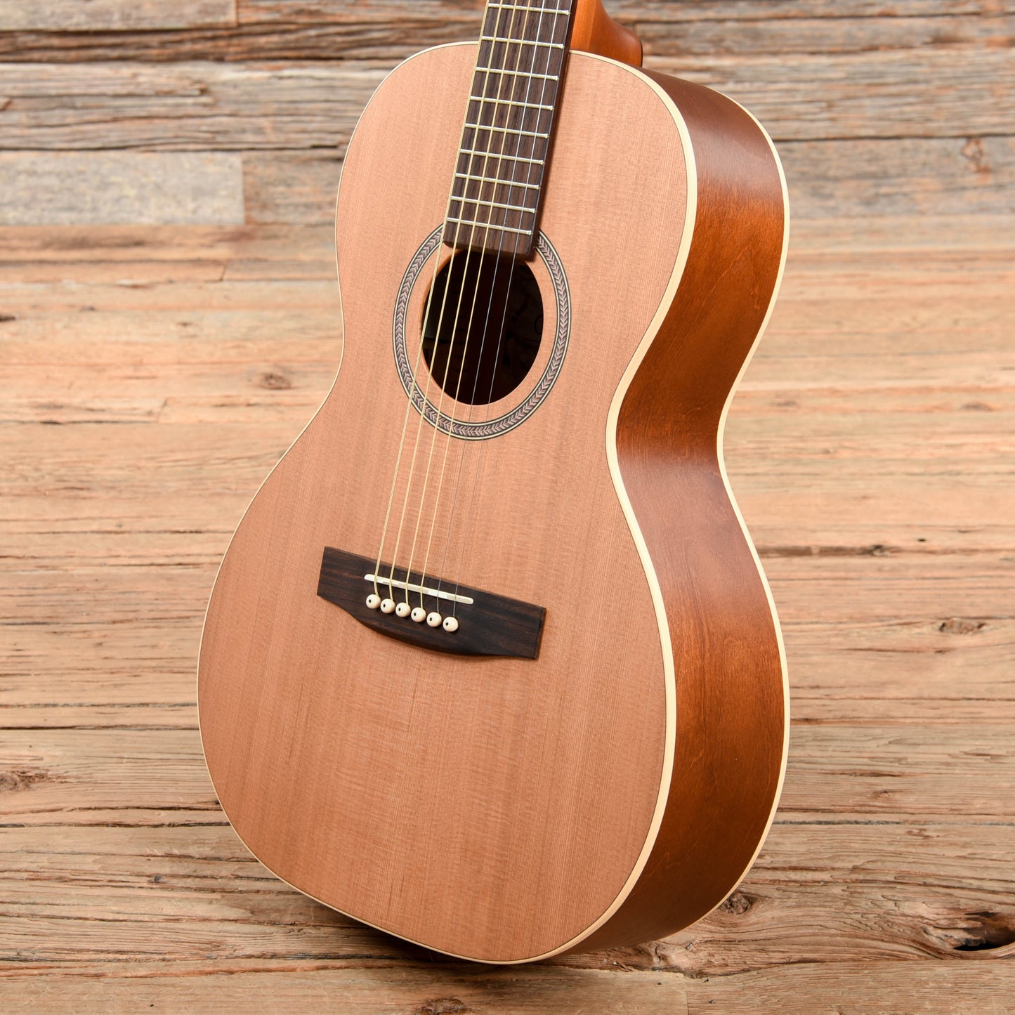 Seagull S Series Grand Parlor Natural Acoustic Guitars / Parlor