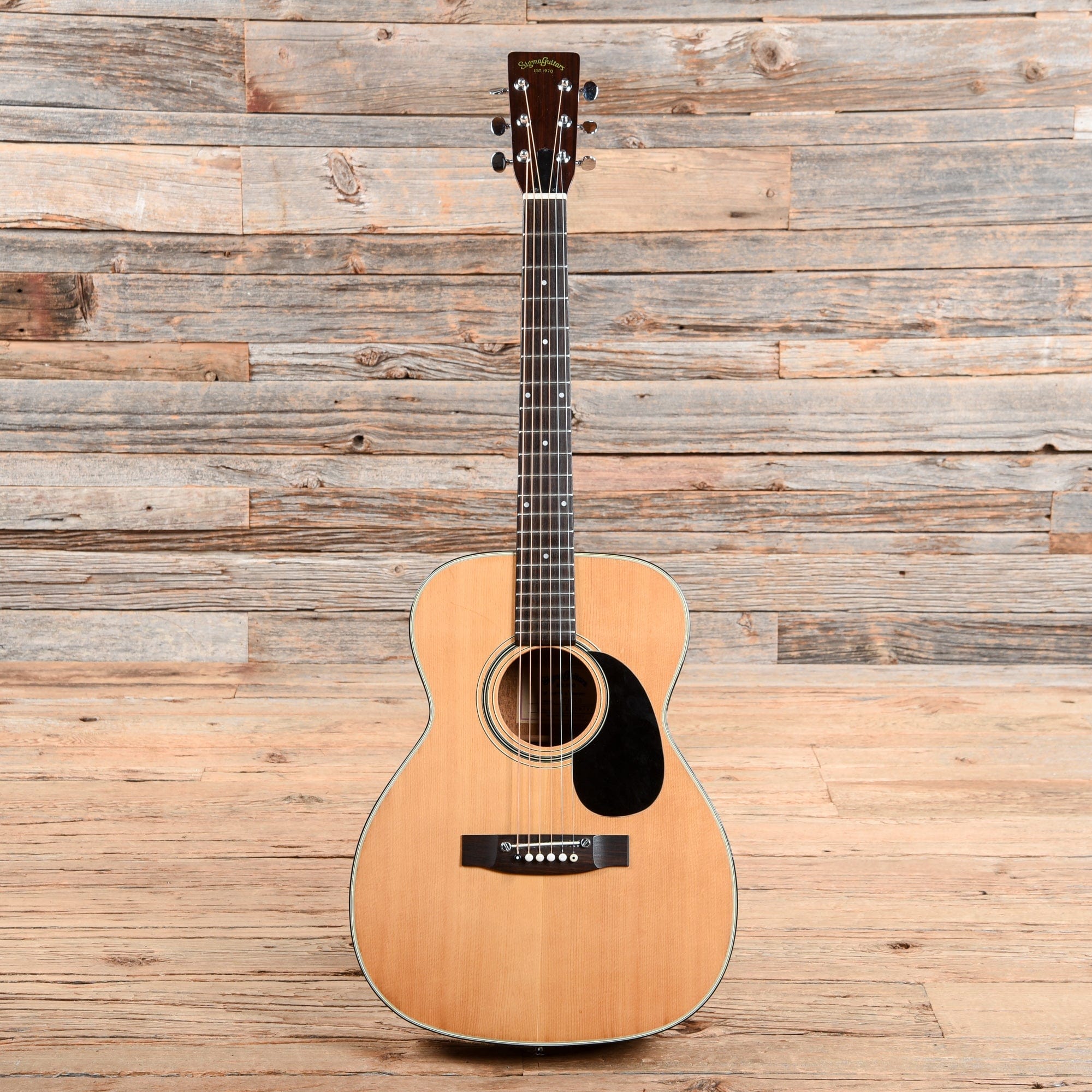 Sigma GCS3 Natural – Chicago Music Exchange