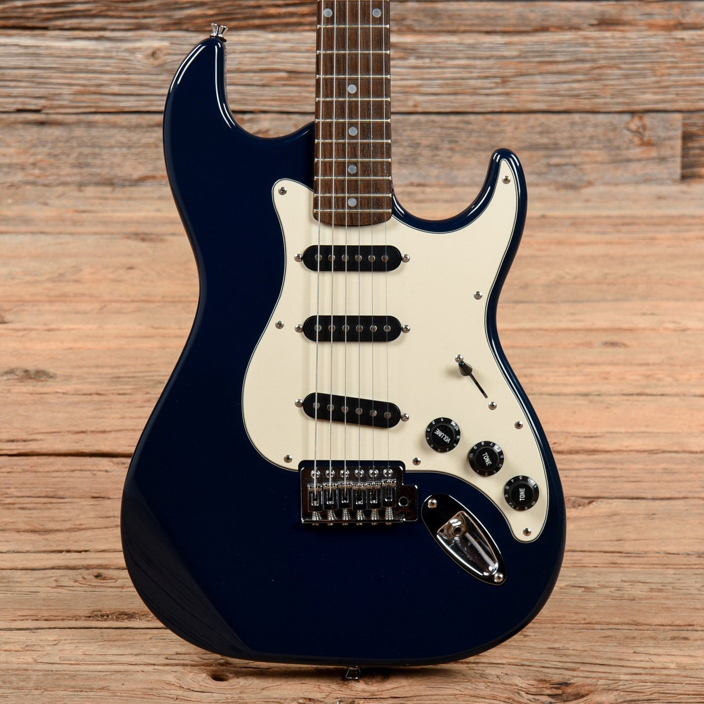 Silvertone Electric Guitar Metallic Blue Electric Guitars / Solid Body