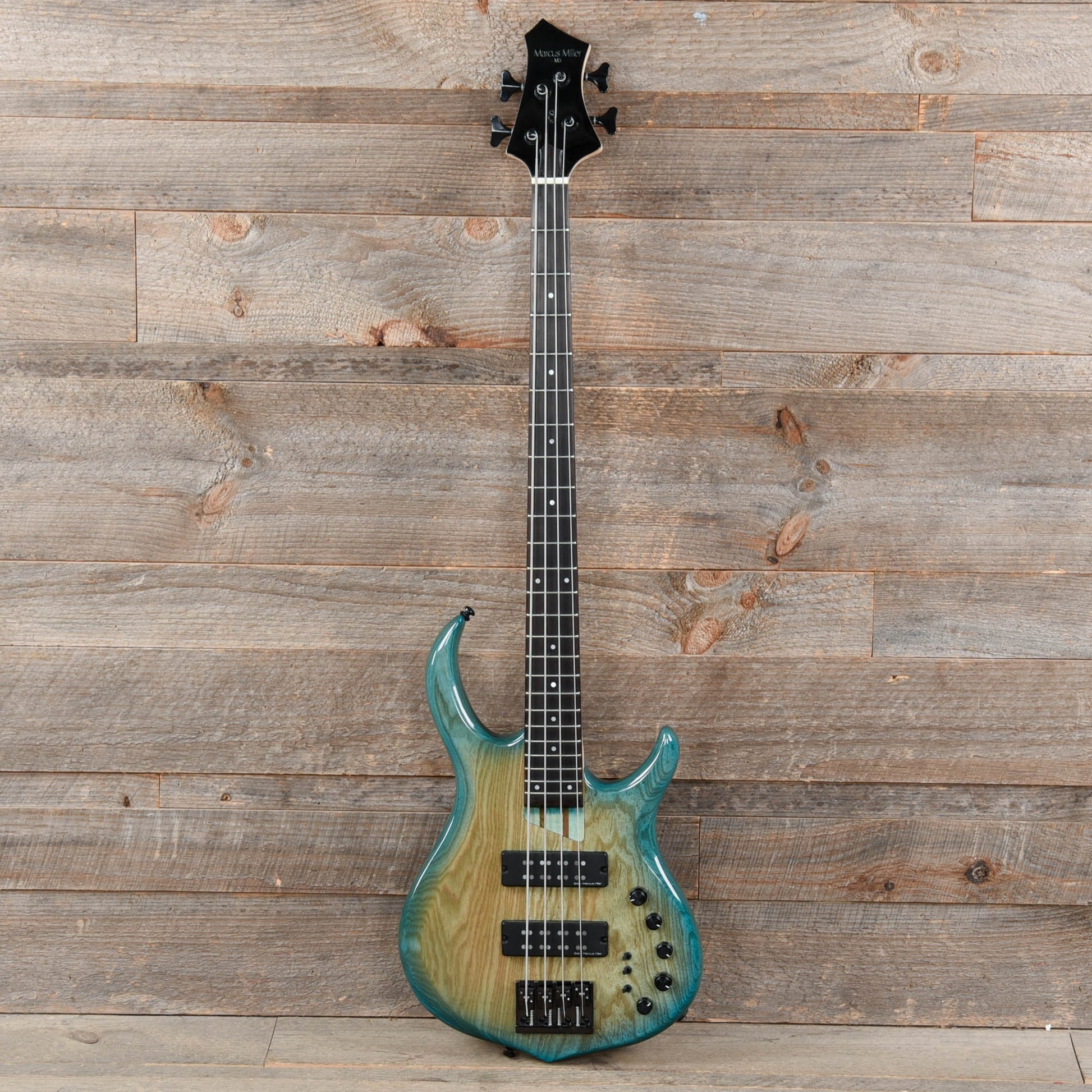 Sire Marcus Miller M5 Swamp Ash 4-String Transparent Blue Satin (2nd Gen) Bass Guitars / 4-String