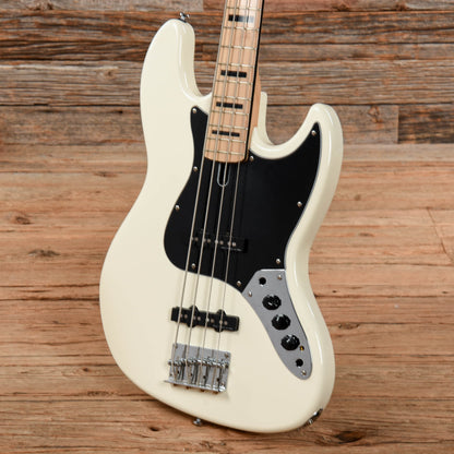 Sire Marcus Miller V7 White Bass Guitars / 4-String