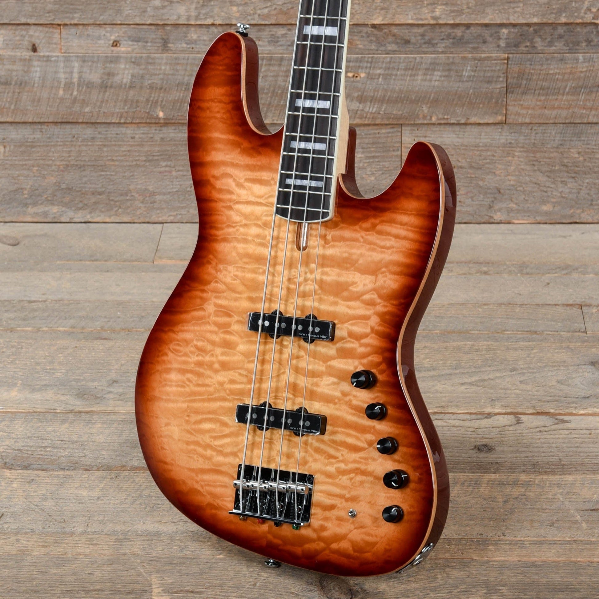 Sire Marcus Miller V9 Alder/Quilted Maple 4-String Brown Sunburst (2nd Gen) Bass Guitars / 4-String