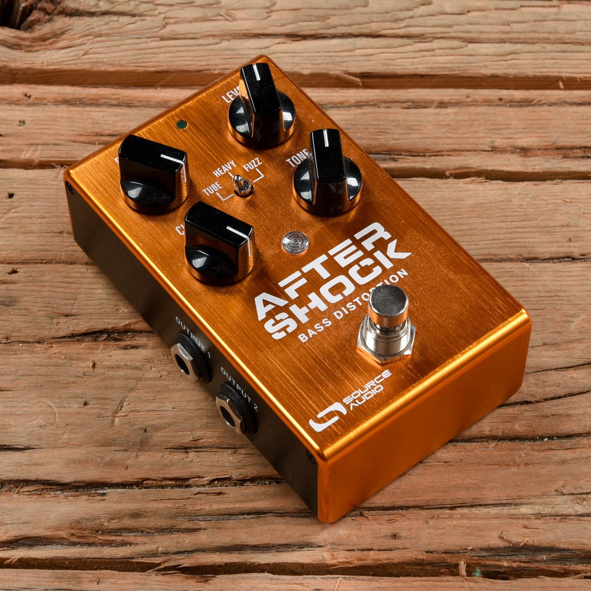 Source Audio Aftershock Bass Distortion – Chicago Music Exchange