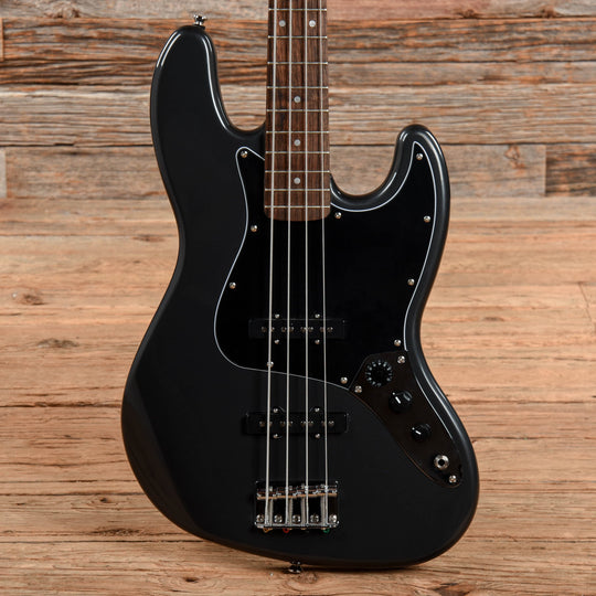 Squier Affinity Jazz Bass Charcoal Frost Metallic Bass Guitars / 4-String