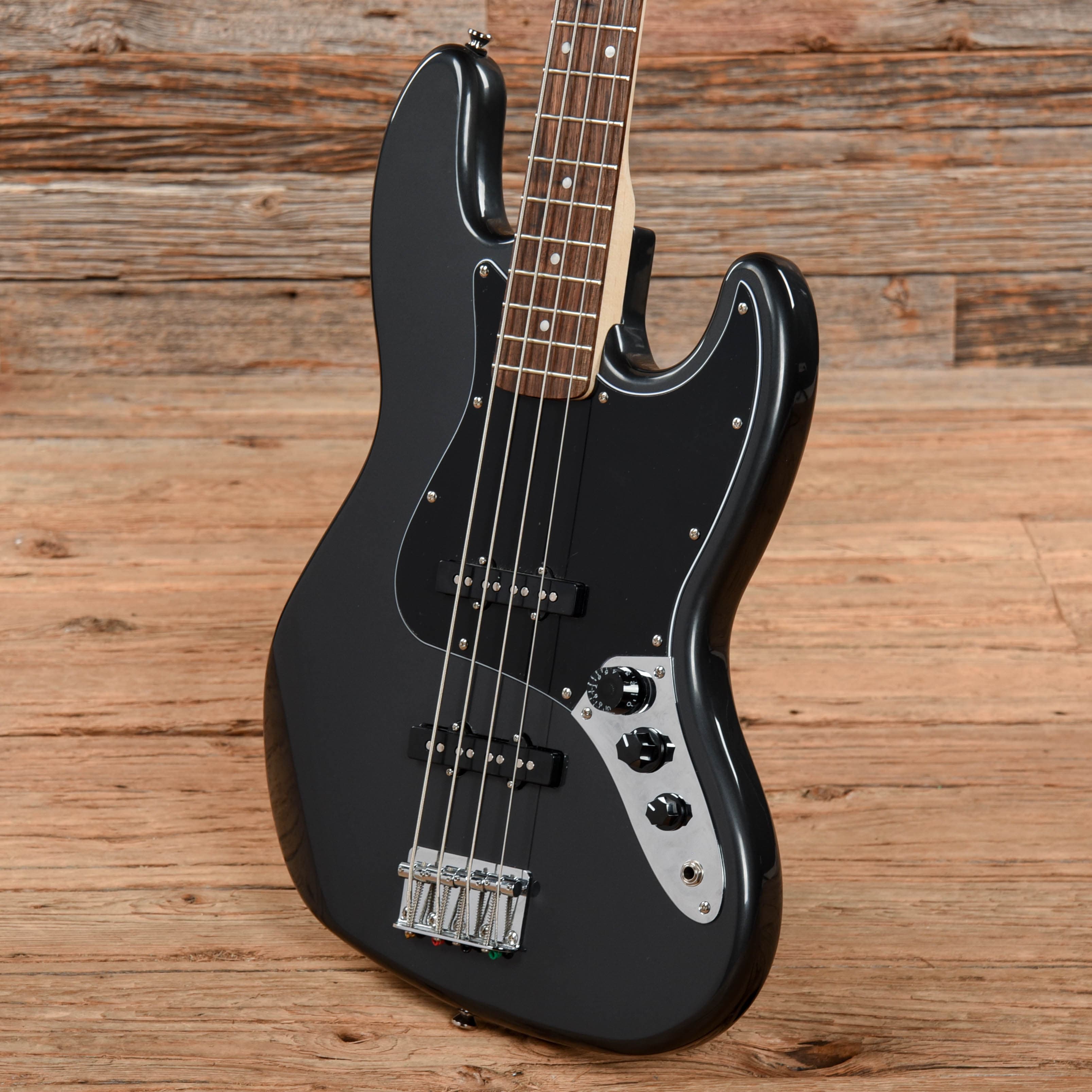 Squier Affinity Jazz Bass Charcoal Frost Metallic Bass Guitars / 4-String