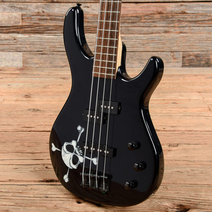 Squier MB-4 Skull & Crossbones 2004 Bass Guitars / 4-String