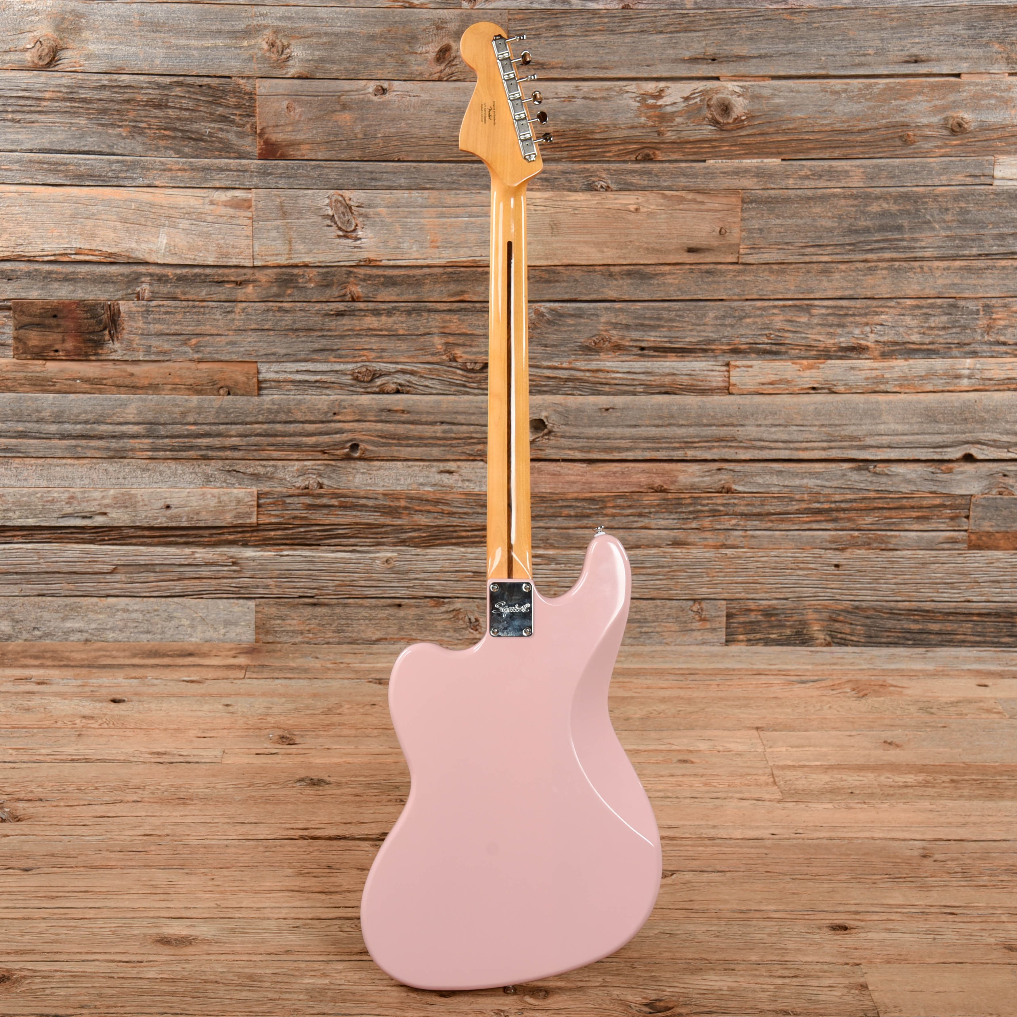 Squier Classic Vibe Bass VI Shell Pink 2021 Bass Guitars / 5-String or More