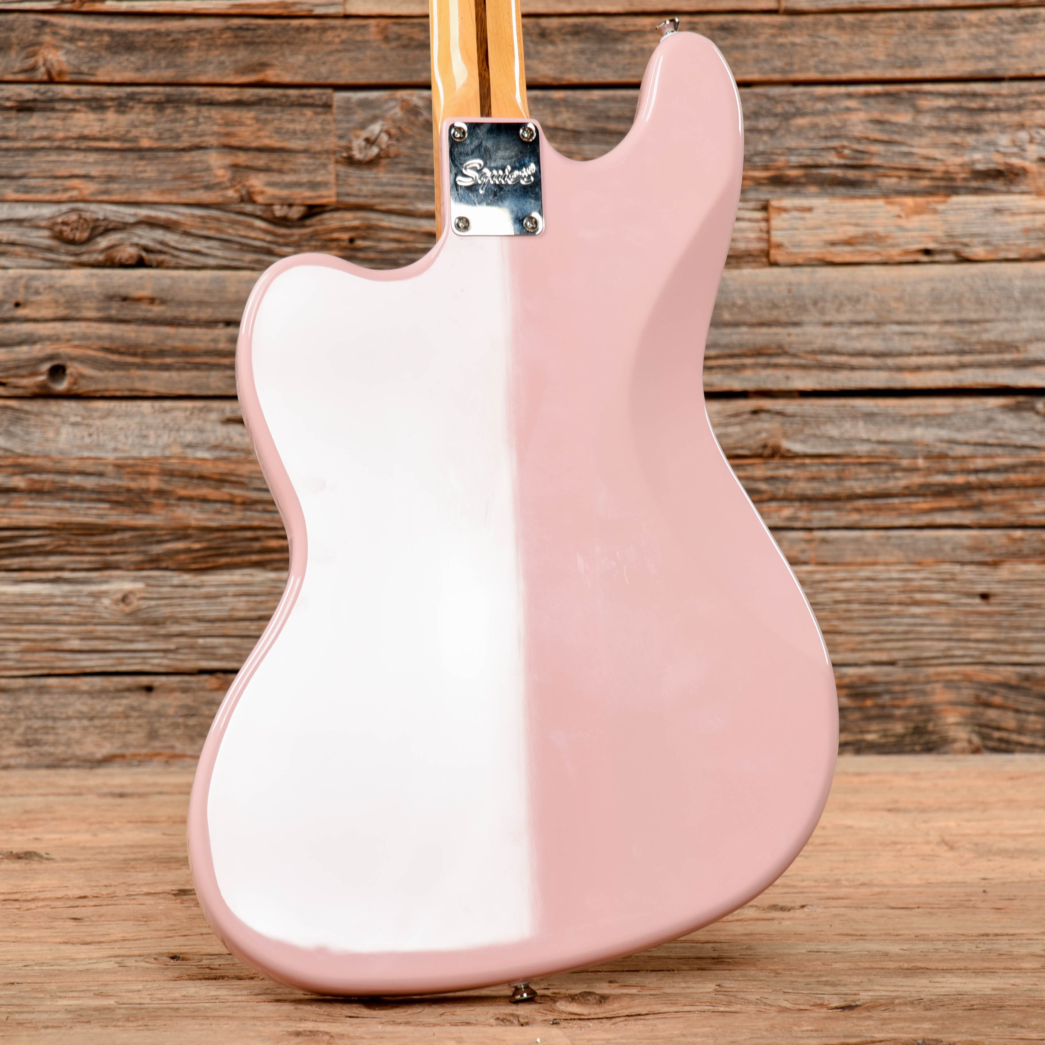 Squier Classic Vibe Bass VI Shell Pink 2021 Bass Guitars / 5-String or More