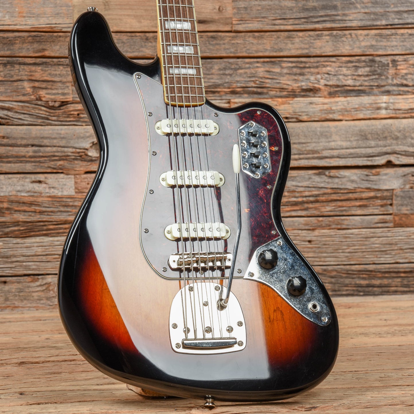 Squier Classic Vibe Bass VI Sunburst 2019 Bass Guitars / 5-String or More