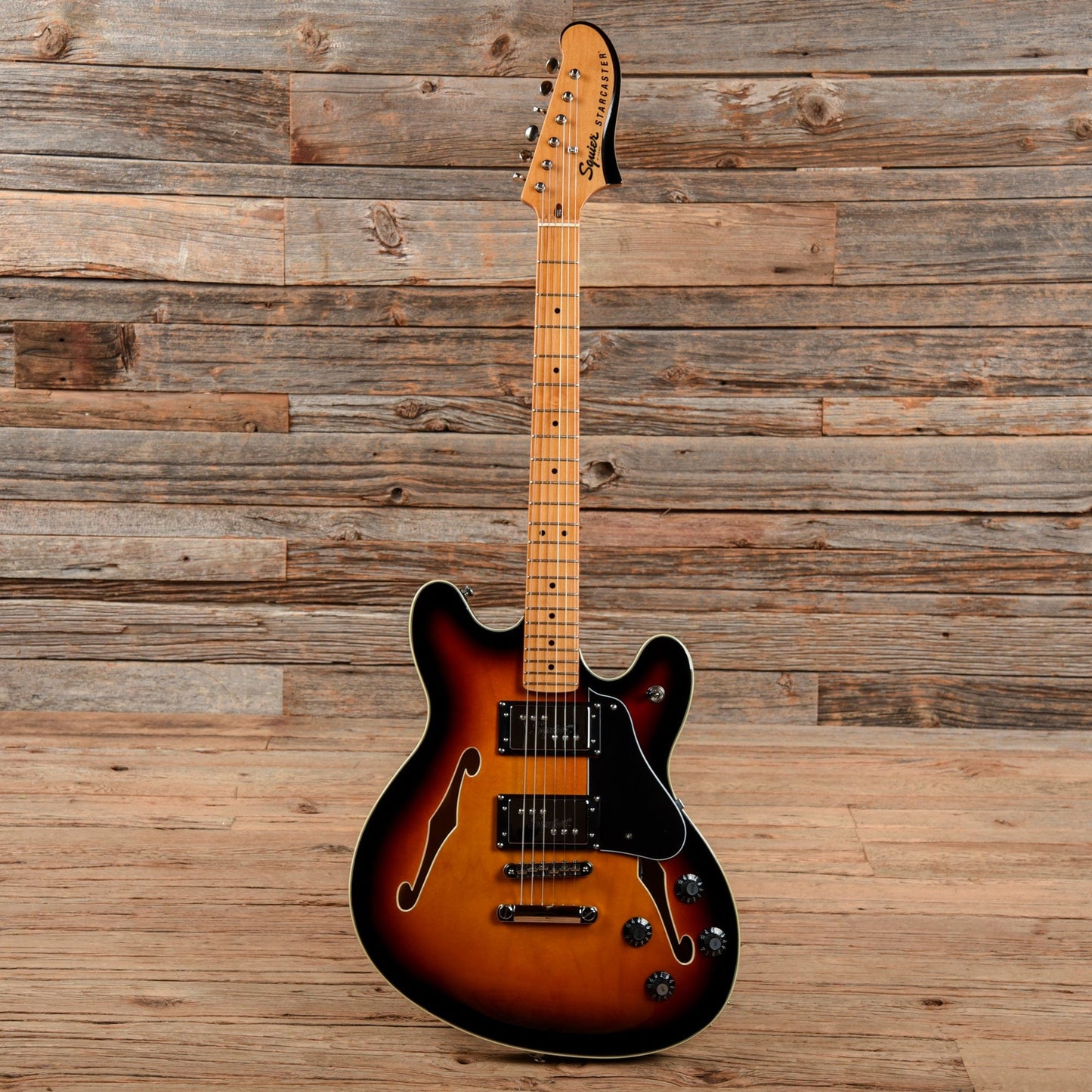 Squier Classic Vibe Starcaster Sunburst Electric Guitars / Semi-Hollow