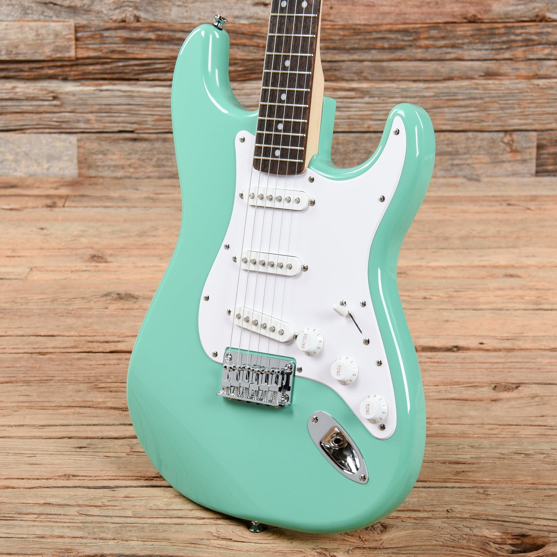 Squier Bullet Stratocaster HT Sea Foam Green 2021 Electric Guitars / Solid Body