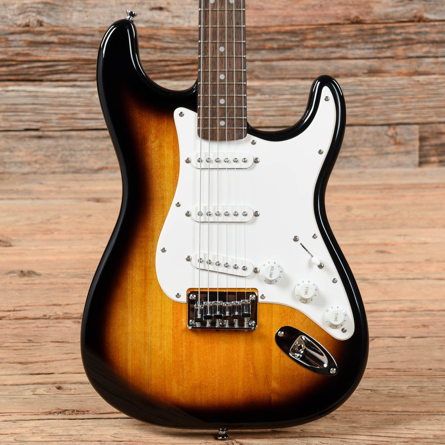 Squier Bullet Stratocaster Sunburst 2018 Electric Guitars / Solid Body