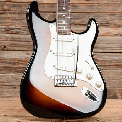 Squier Bullet Stratocaster with Tremolo Sunburst Electric Guitars / Solid Body