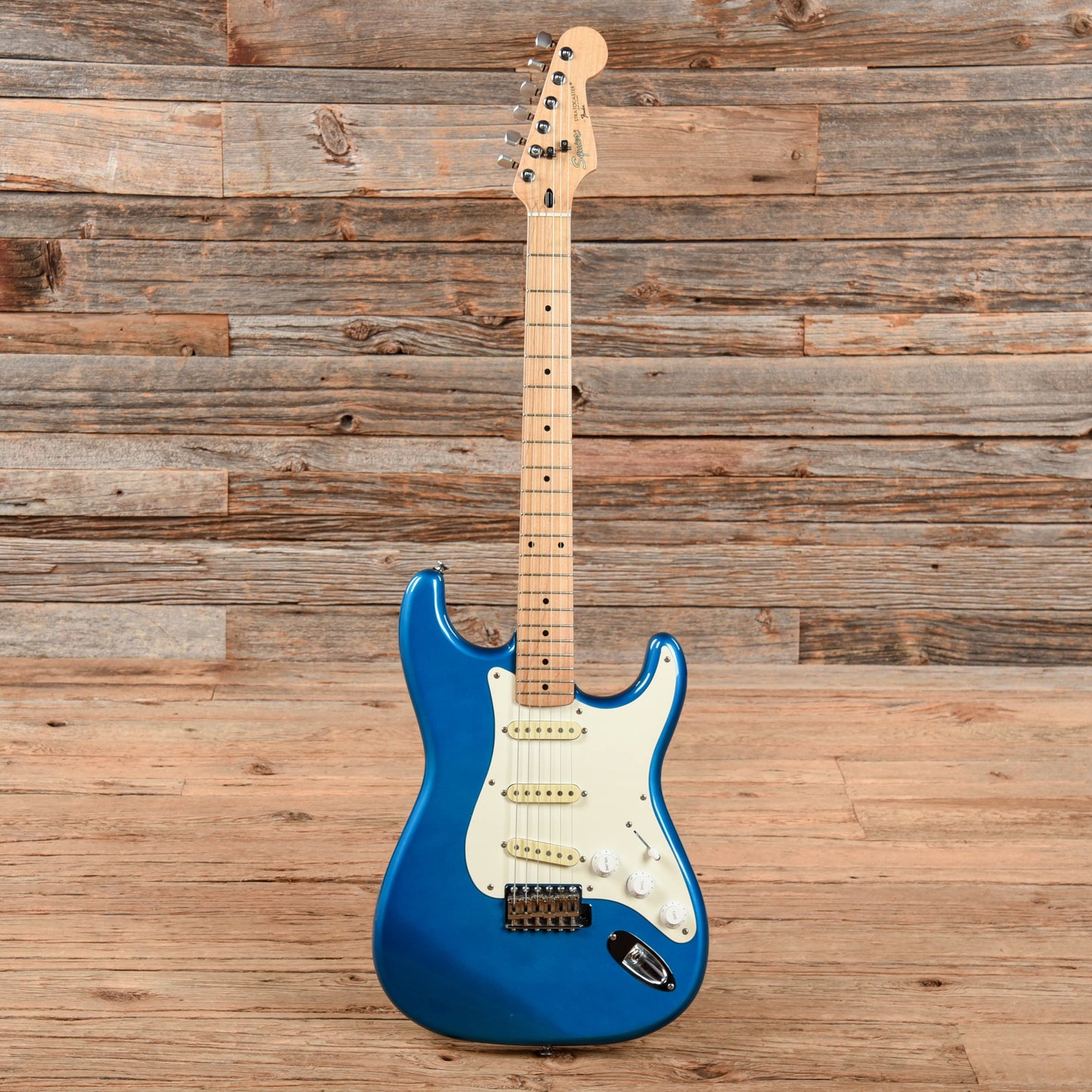 Squier by Fender Stratocaster Metallic Blue Electric Guitars / Solid Body