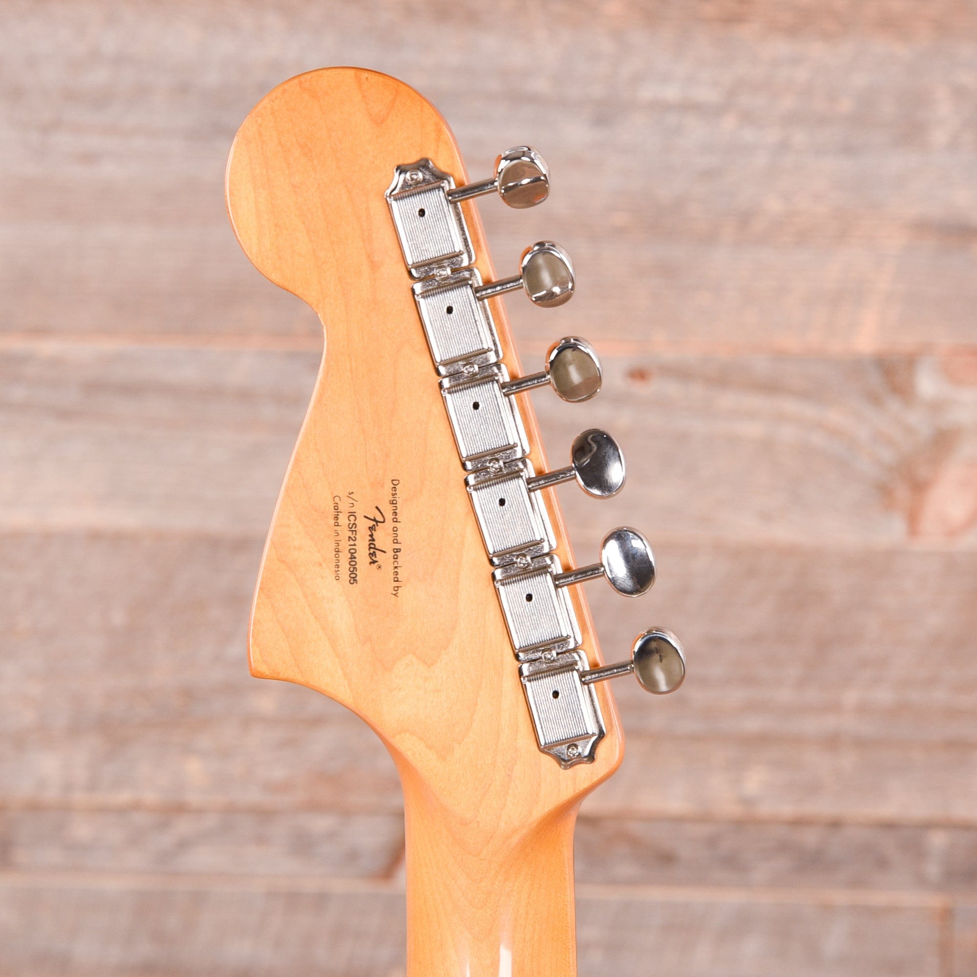 Squier Classic Vibe '60s Jaguar Shell Pink w/Matching Headcap & 3-Ply Mint Pickguard Electric Guitars / Solid Body