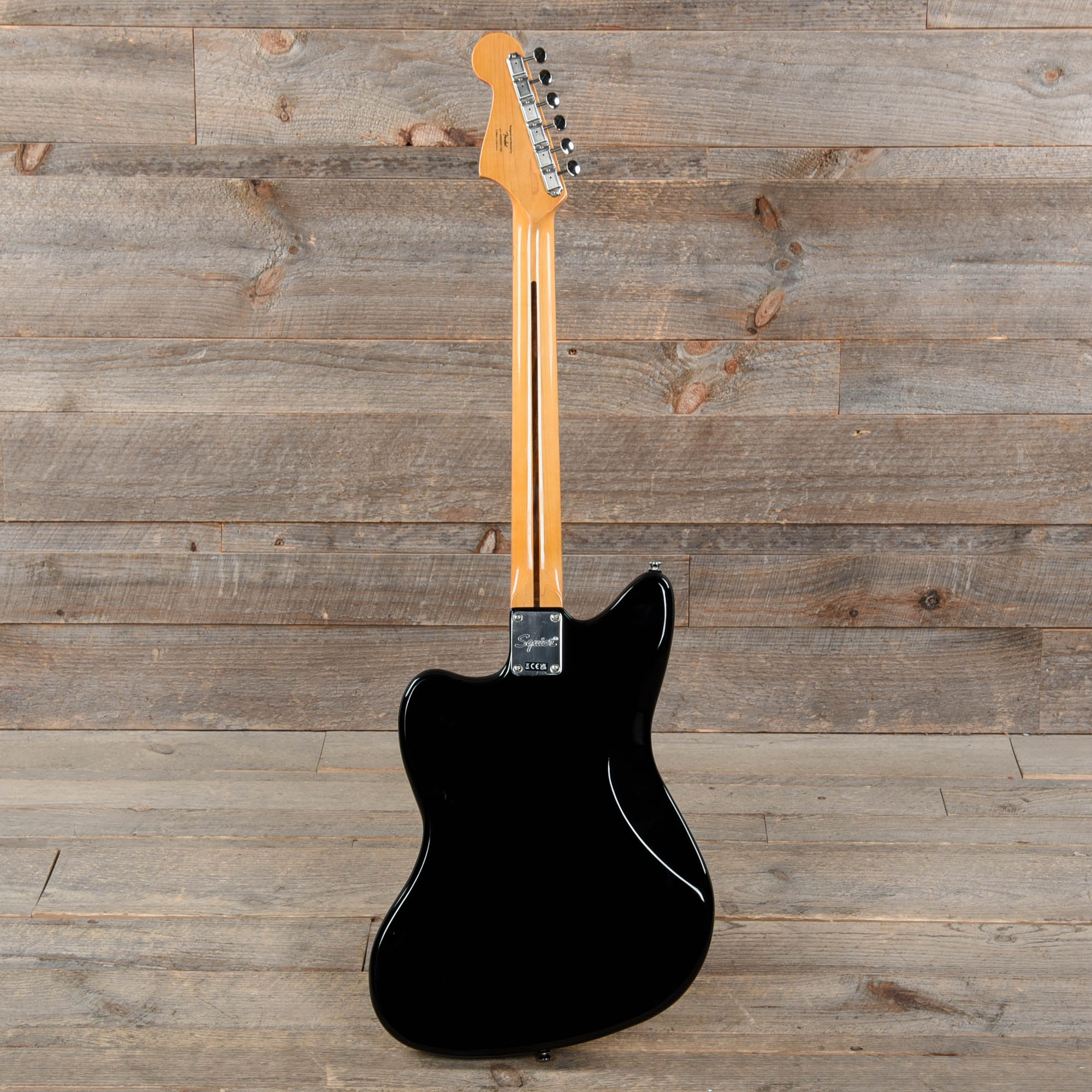 Squier Classic Vibe '60s Jazzmaster Black w/Gold Anodized Pickguard Electric Guitars / Solid Body