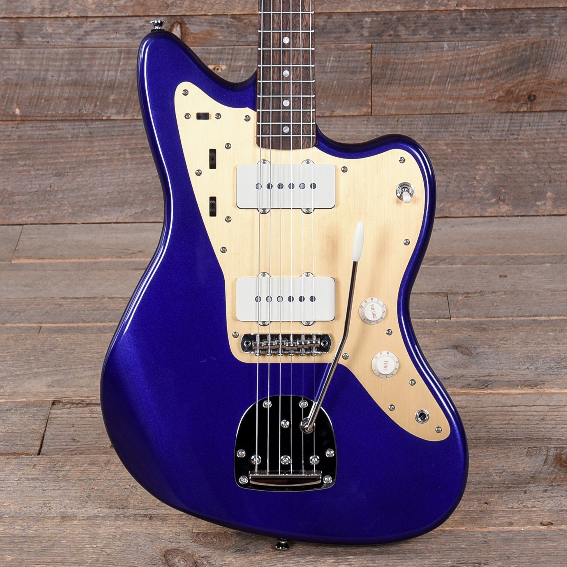 Squier Classic Vibe '60s Jazzmaster Purple Metallic w/Anodized Gold Pickguard Electric Guitars / Solid Body