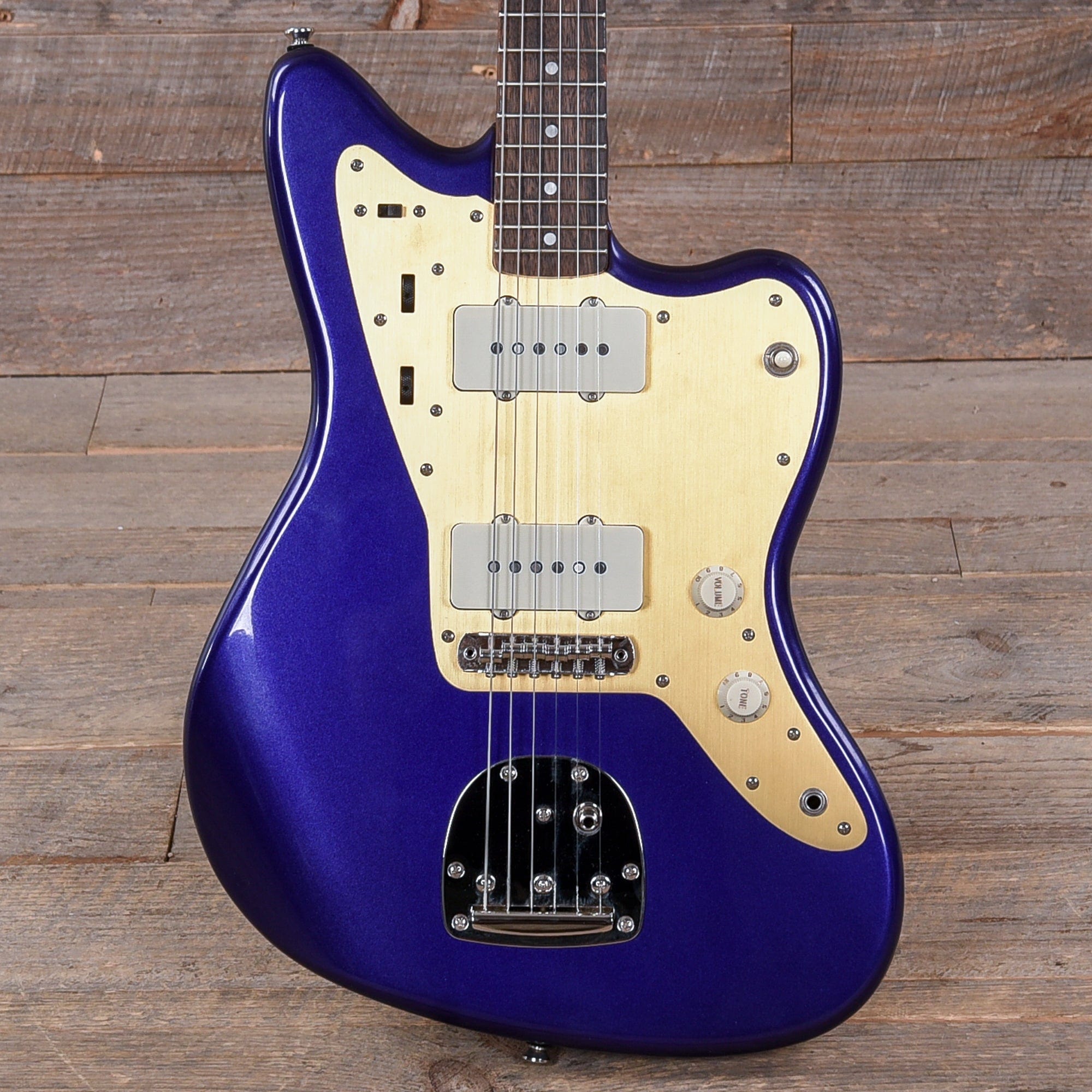 Squier Classic Vibe '60s Jazzmaster Purple Metallic w/Anodized Gold Pickguard Electric Guitars / Solid Body