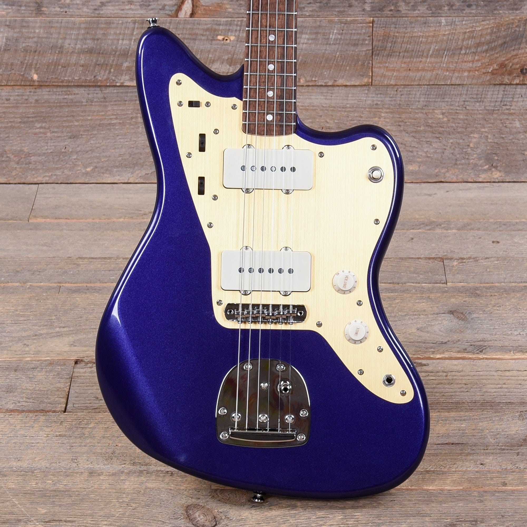 Squier Classic Vibe '60s Jazzmaster Purple Metallic w/Anodized Gold Pickguard Electric Guitars / Solid Body